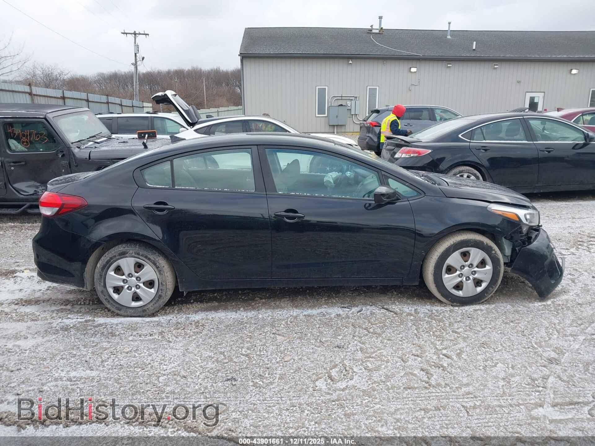2017 KIA FORTE - VIN: 3KPFK4A76HE006556 - Фото 14