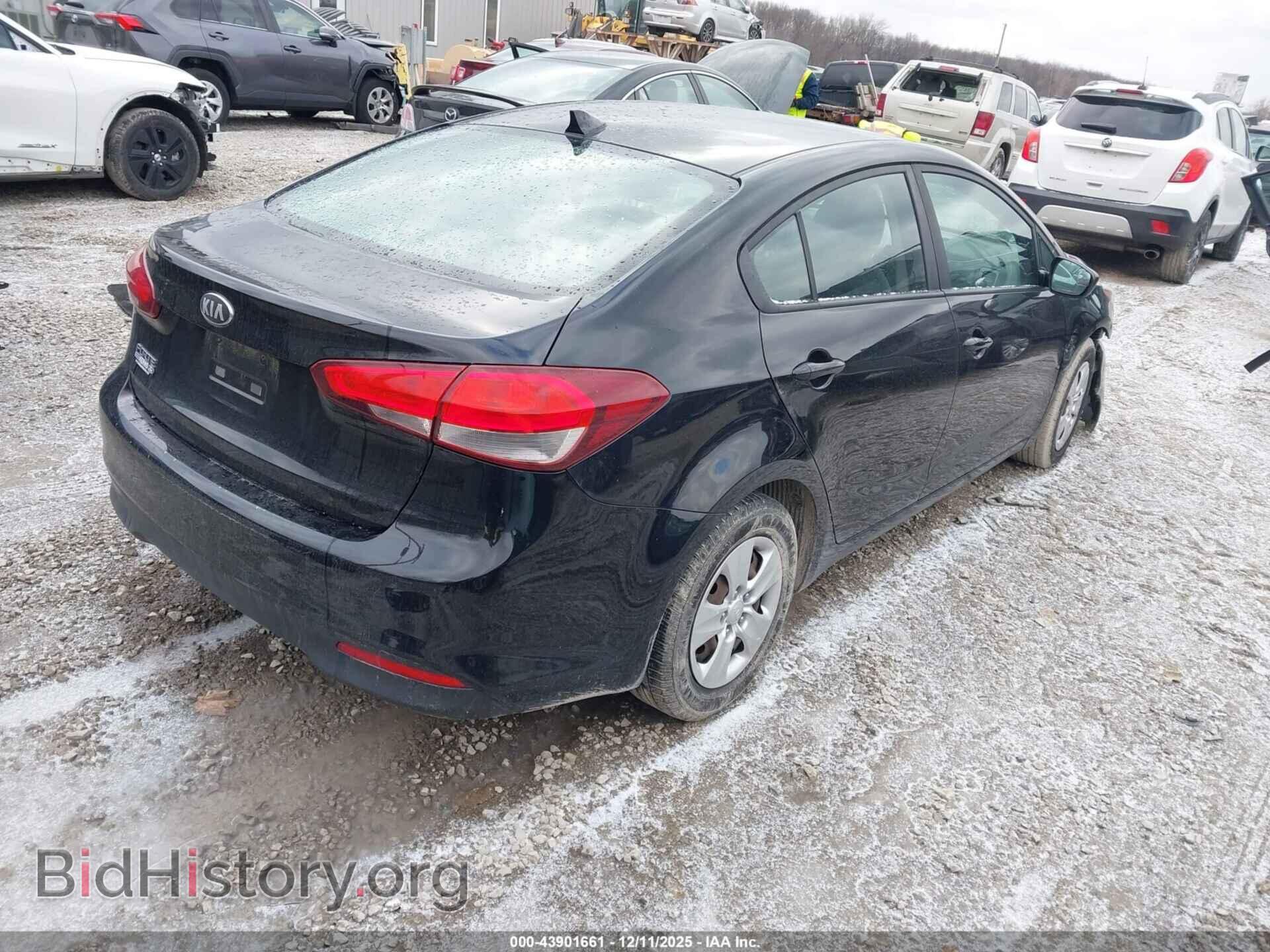 2017 KIA FORTE - VIN: 3KPFK4A76HE006556 - Фото 4