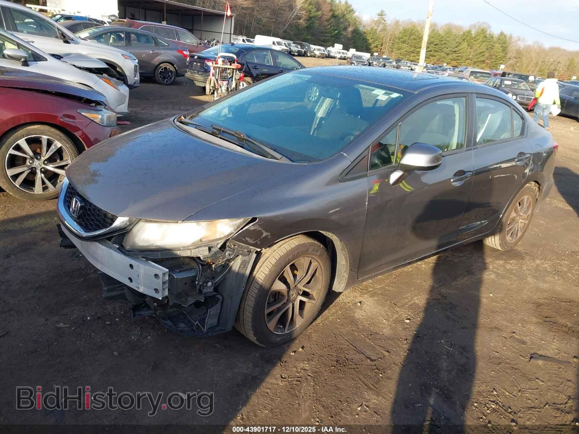 2013 HONDA CIVIC - VIN: 2HGFB2F83DH517728 - Фото 2