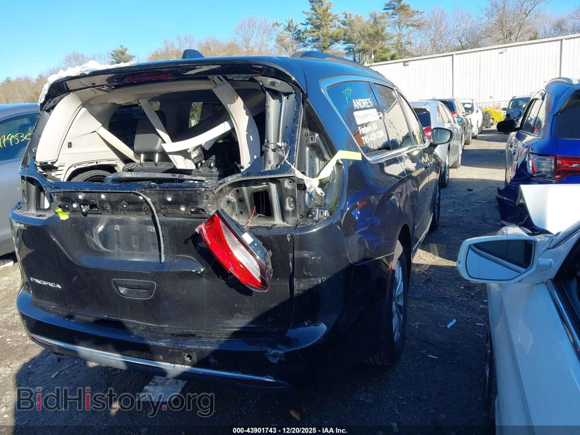 2017 CHRYSLER PACIFICA - VIN: 2C4RC1BG7HR712294 - Фото 4