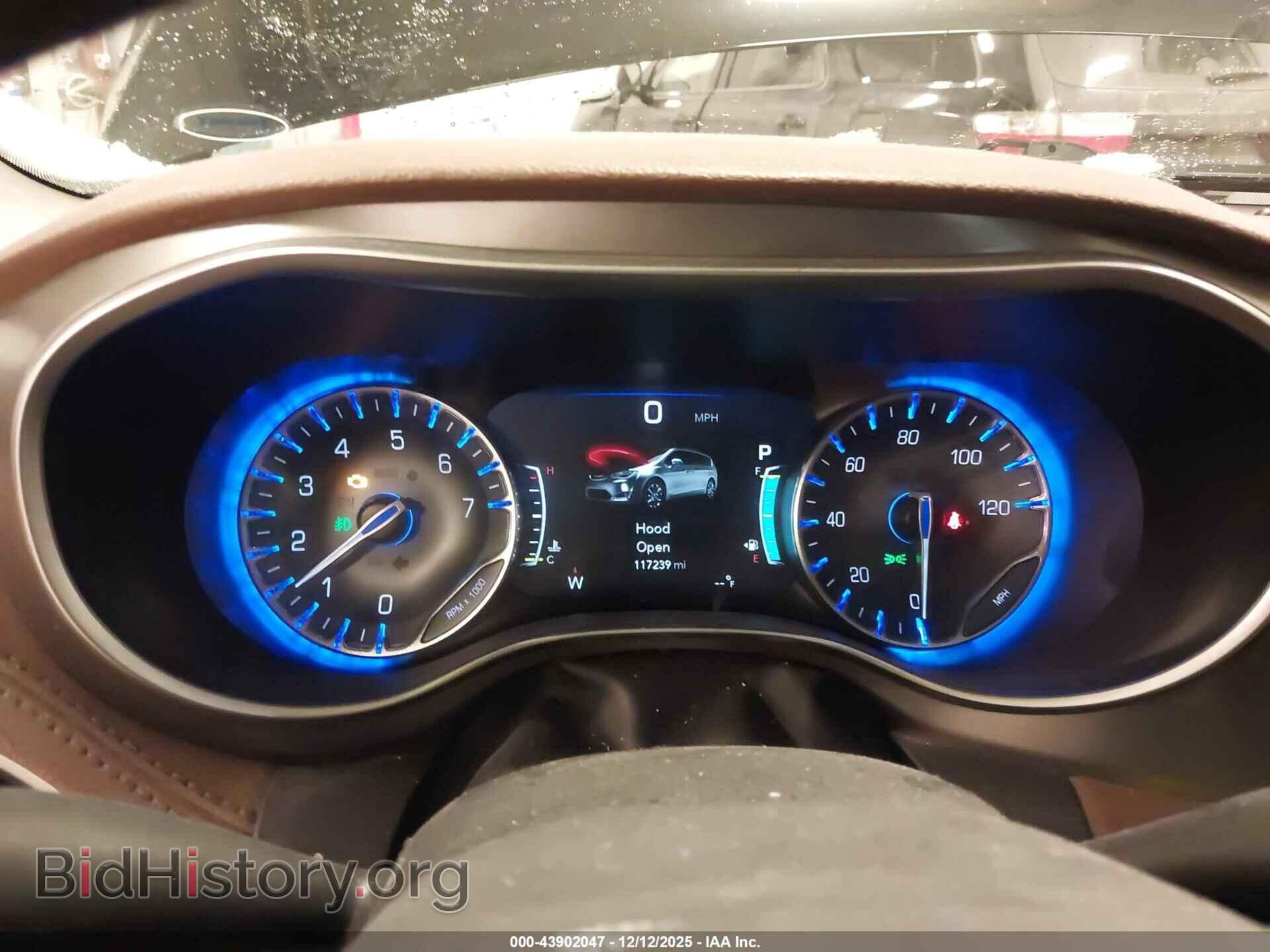 2017 CHRYSLER PACIFICA - VIN: 2C4RC1GGXHR638328 - Фото 7