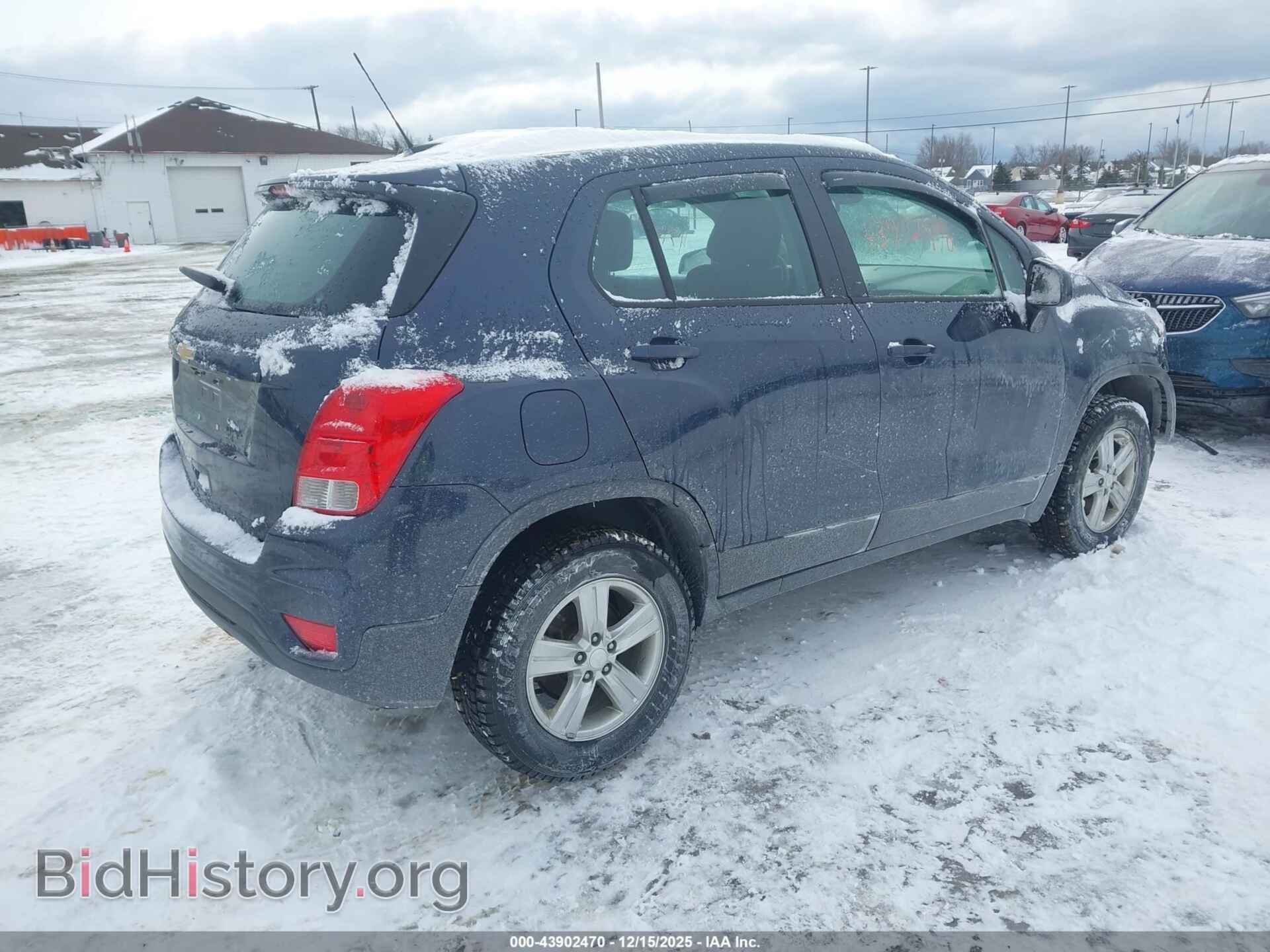2019 CHEVROLET TRAX - VIN: 3GNCJNSB9KL280858 - Фото 4