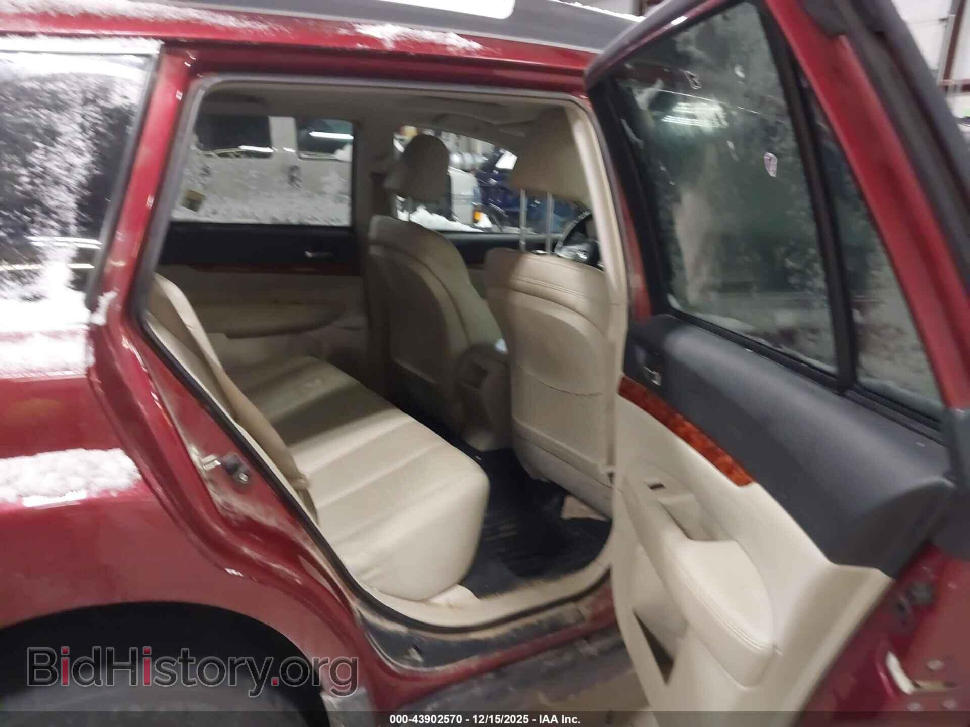 2011 SUBARU OUTBACK - VIN: 4S4BRBLC0B3356106 - Фото 8