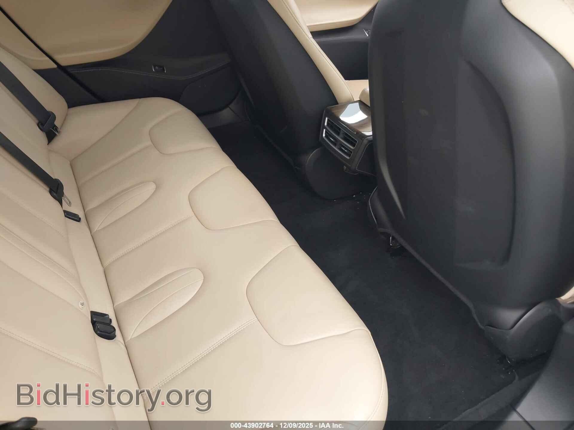 2014 TESLA MODEL S - VIN: 5YJSA1H14EFP61454 - Photo 8