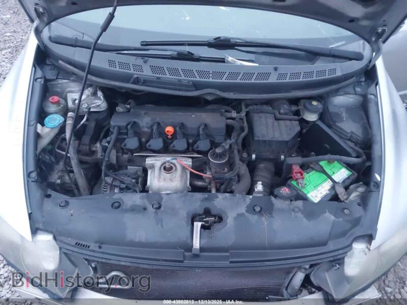2011 Honda CIVIC (VIN 19XFA1F85BE018286) — photo 10 of 17