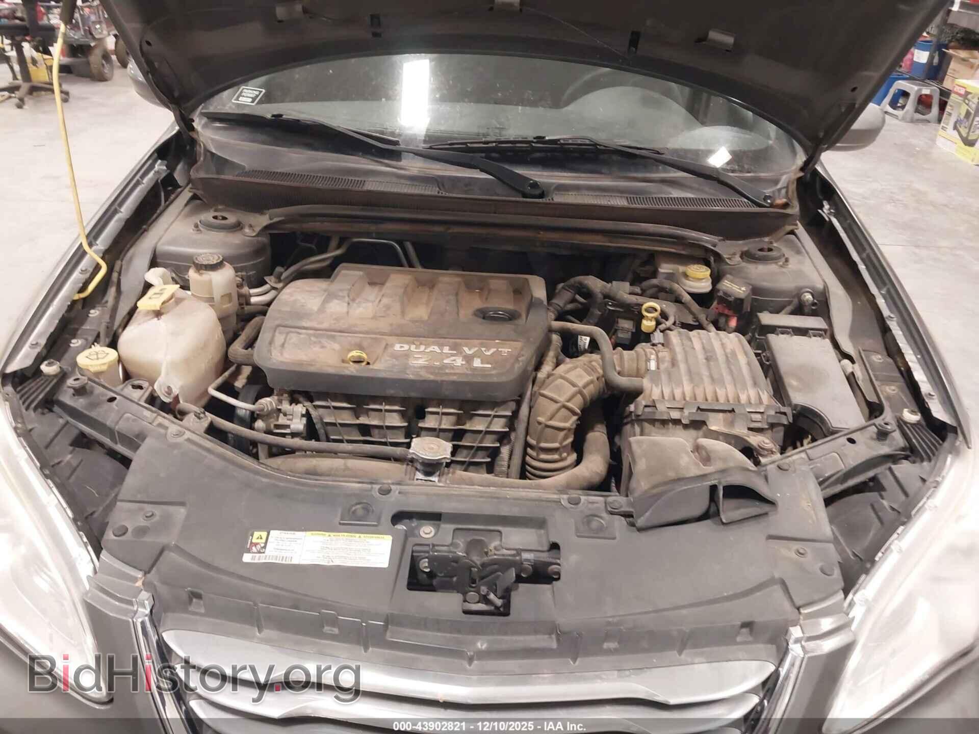 2012 CHRYSLER 200 - VIN: 1C3CCBAB2CN155368 - Фото 10