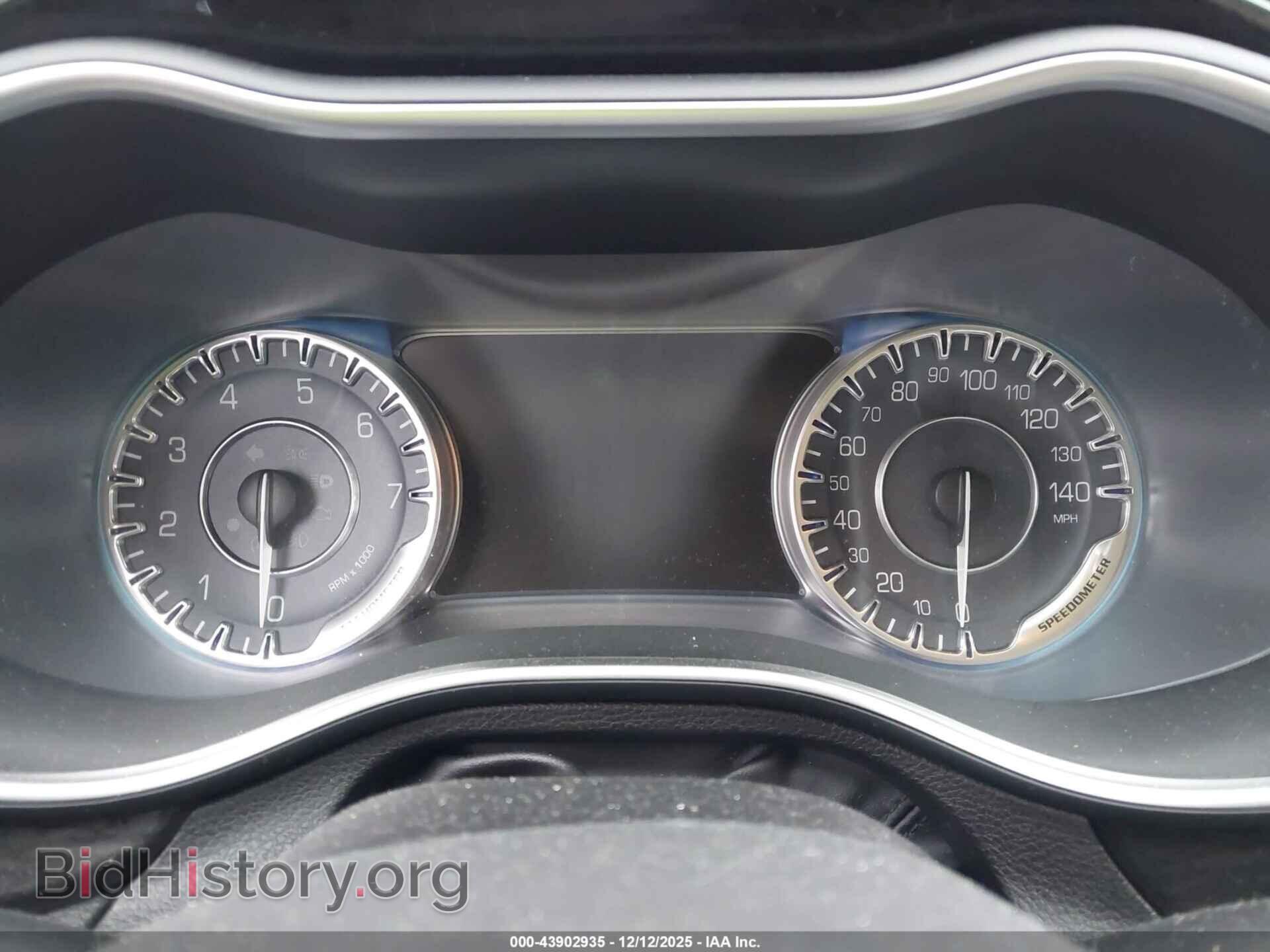 2015 CHRYSLER 200 - VIN: 1C3CCCCG7FN524793 - Фото 7