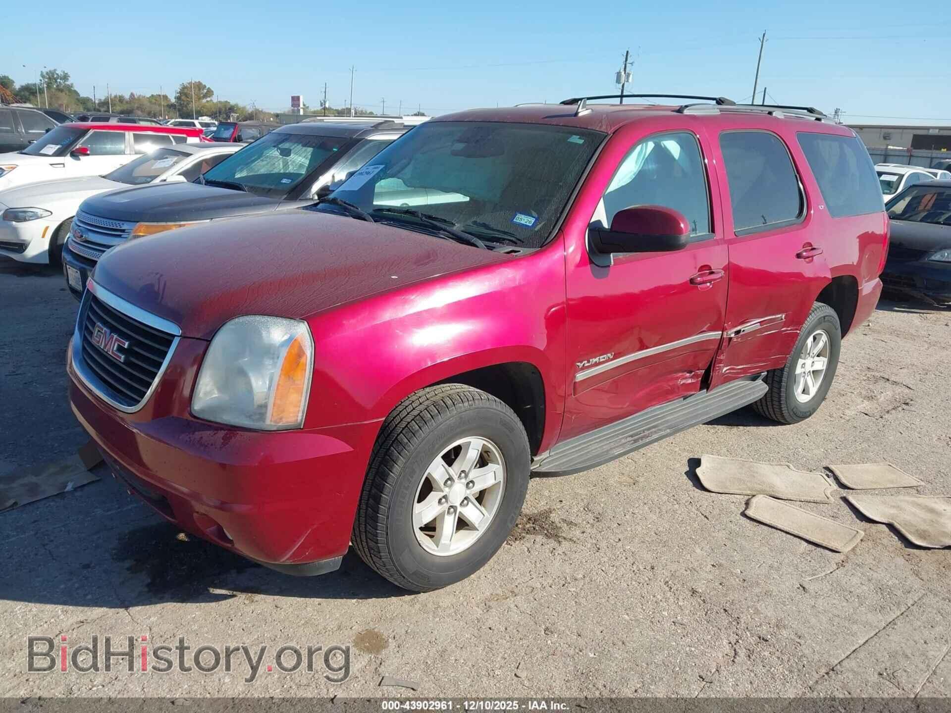 2011 GMC YUKON - VIN: 1GKS1CE03BR266146 - Фото 2