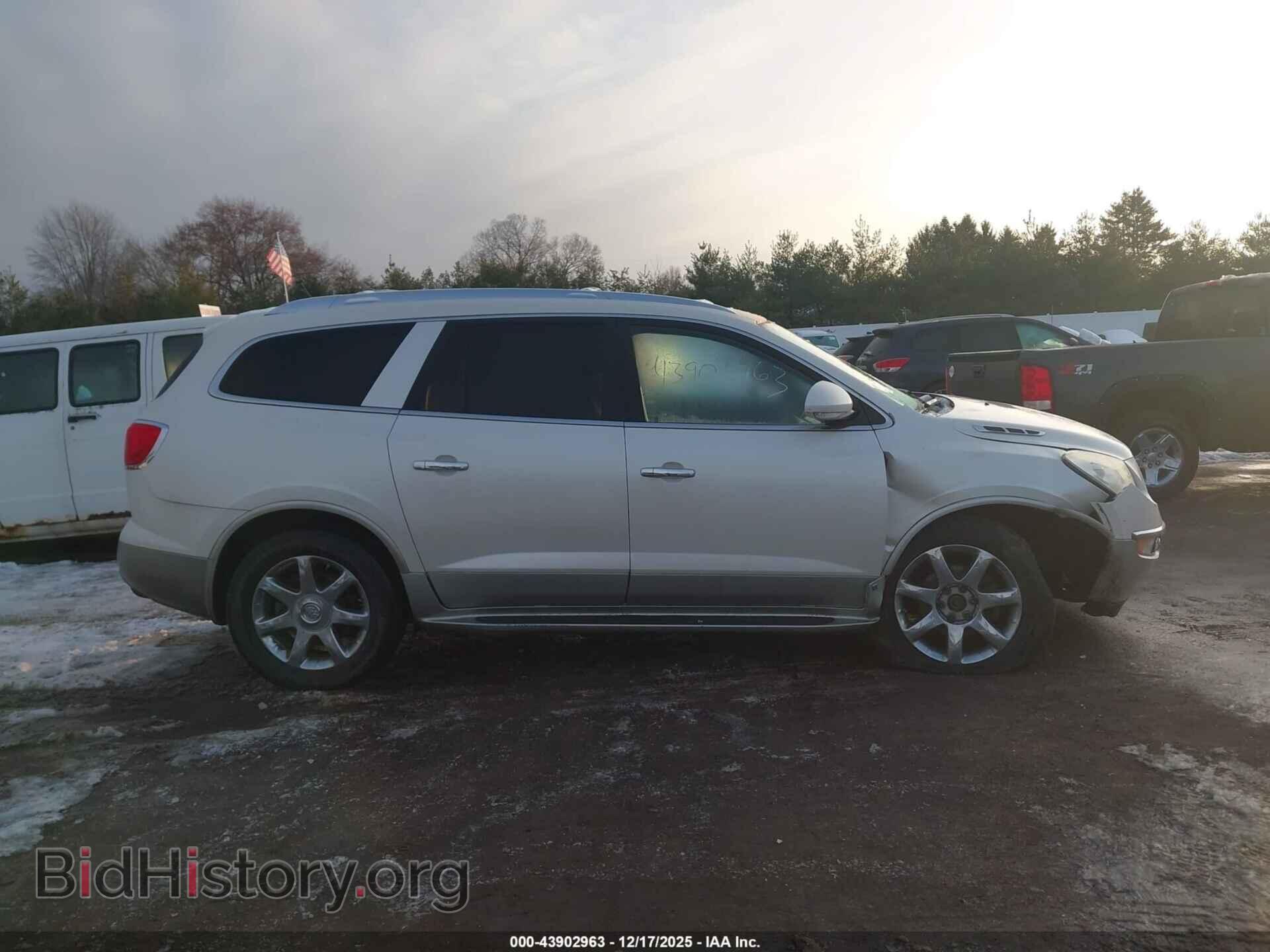 2008 BUICK ENCLAVE - VIN: 5GAEV23778J304168 - Фото 13