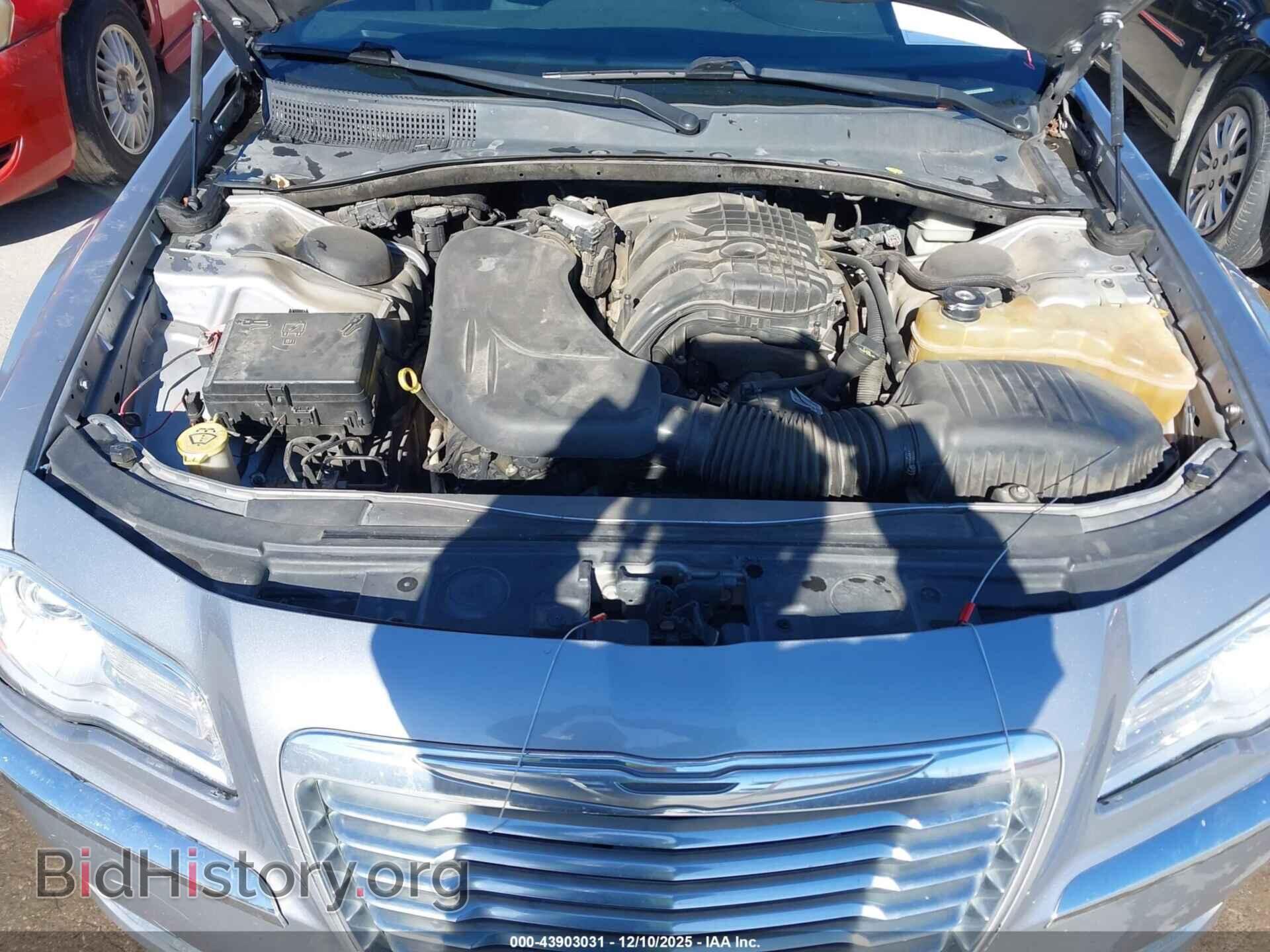 2013 CHRYSLER 300 - VIN: 2C3CCAAG2DH595297 - Фото 10