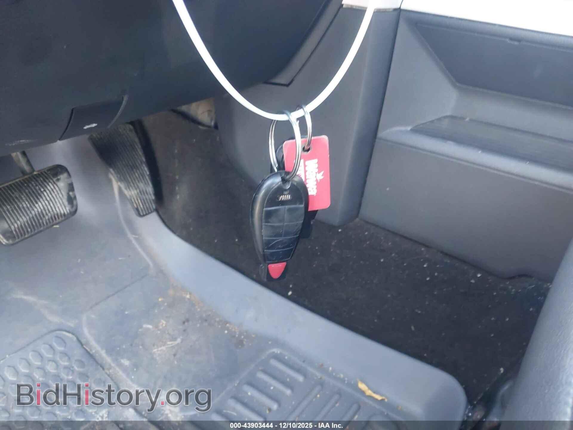 2012 RAM 1500 - VIN: 1C6RD7LT2CS177854 - Photo 18