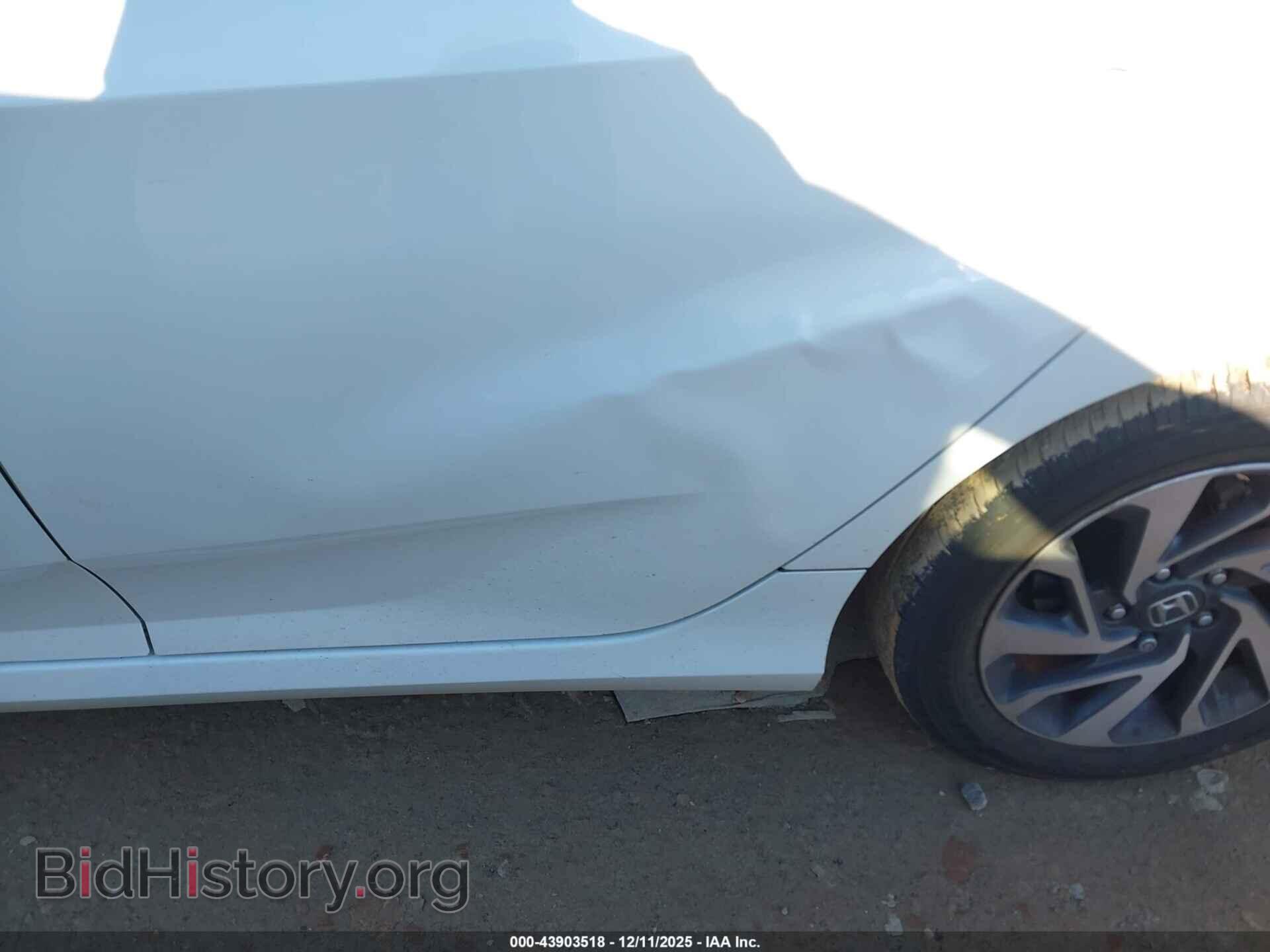 2017 HONDA CIVIC - VIN: 19XFC2F7XHE040428 - Фото 9