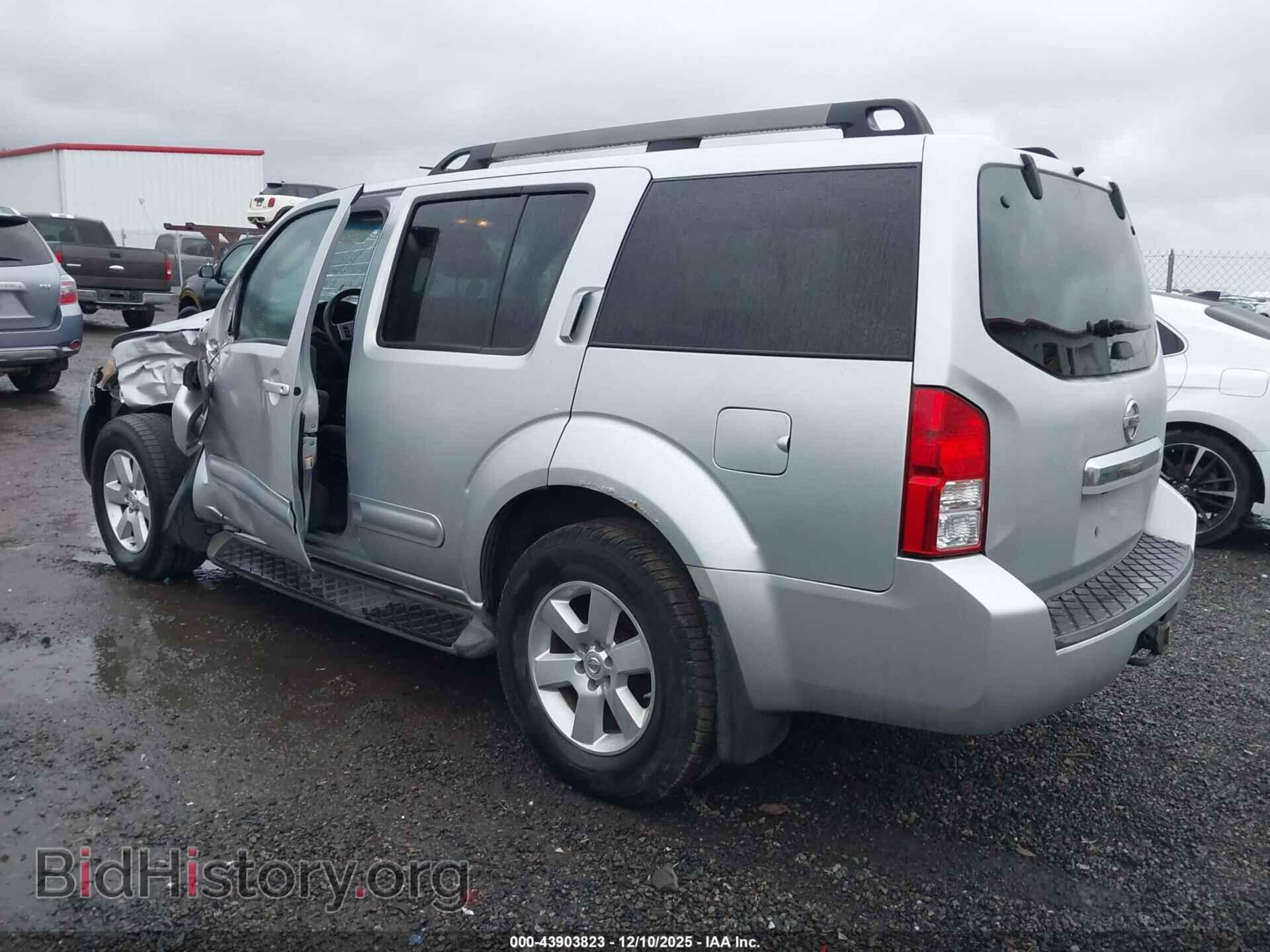 2011 NISSAN PATHFINDER - VIN: 5N1AR1NB6BC600738 - Фото 3