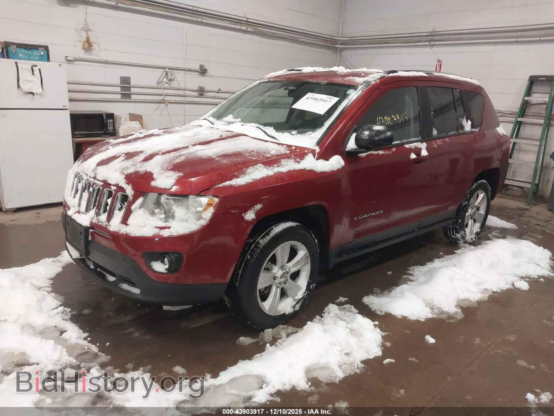 2012 JEEP COMPASS - VIN: 1C4NJCBA3CD660105 - Фото 2