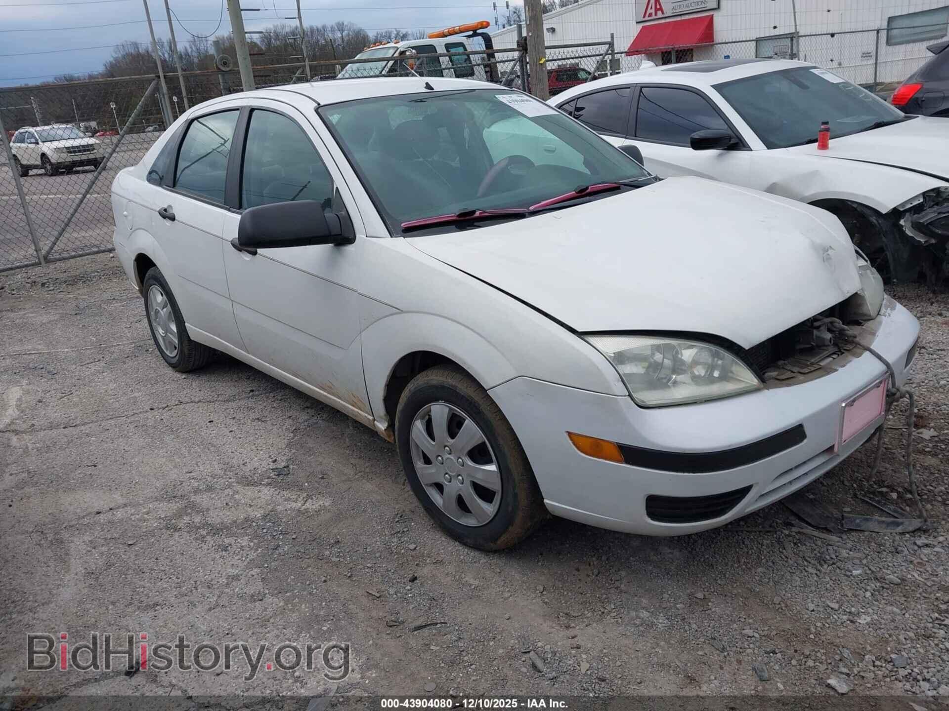 Photo 1FAFP34N47W158433 - FORD FOCUS 2007