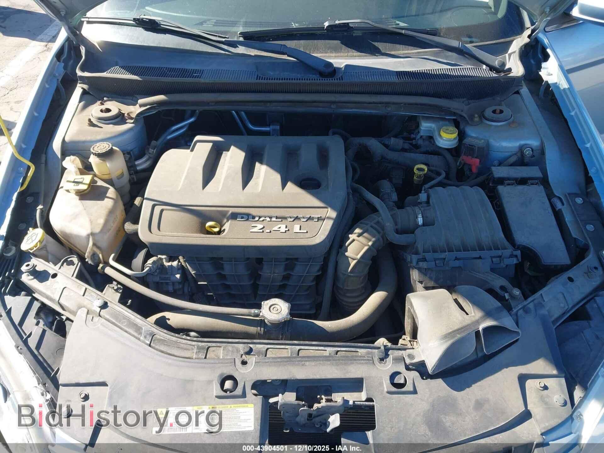 2013 CHRYSLER 200 - VIN: 1C3CCBAB7DN647850 - Фото 10