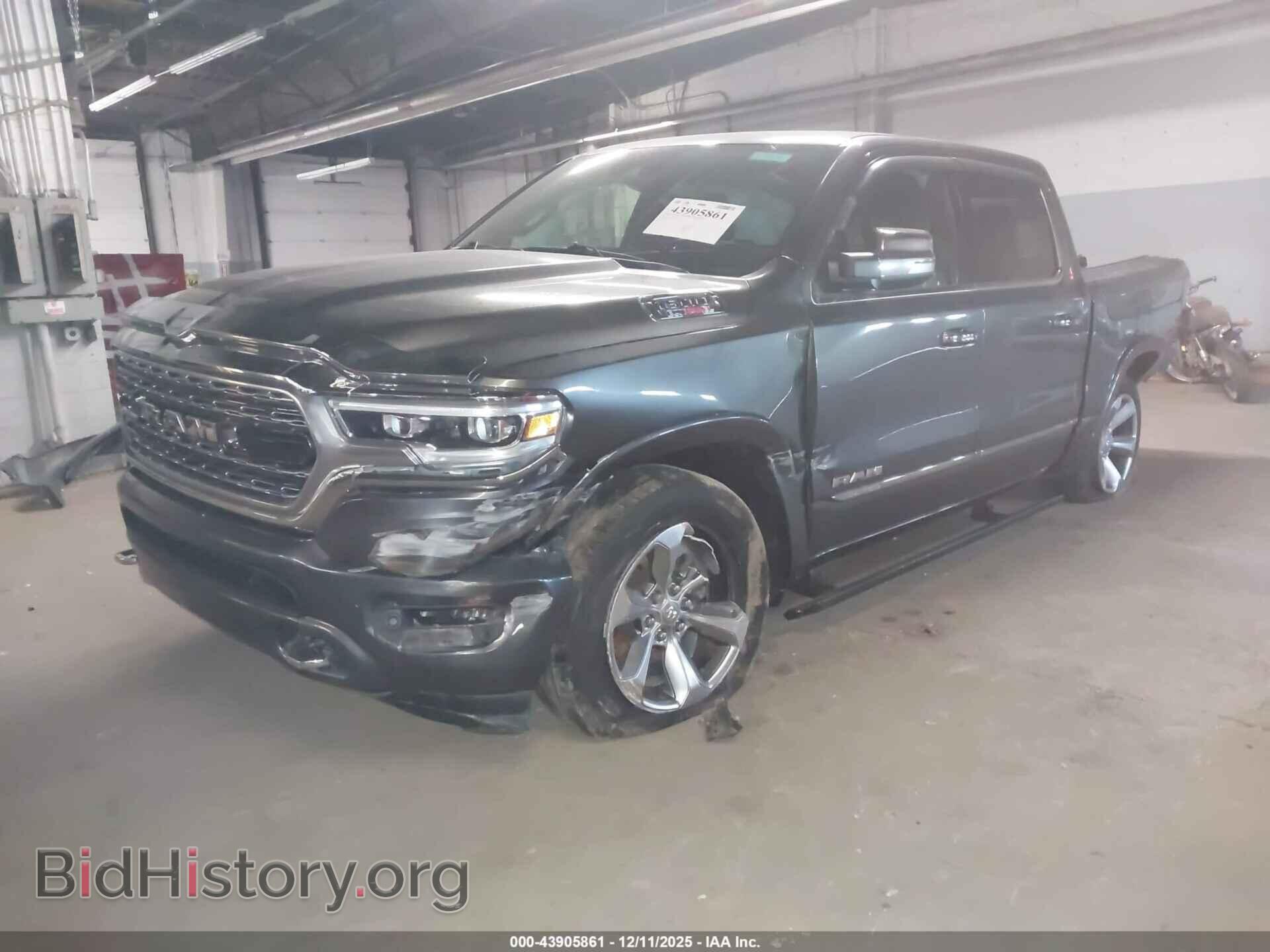 2020 RAM 1500 - VIN: 1C6SRFHM2LN243638 - Фото 2