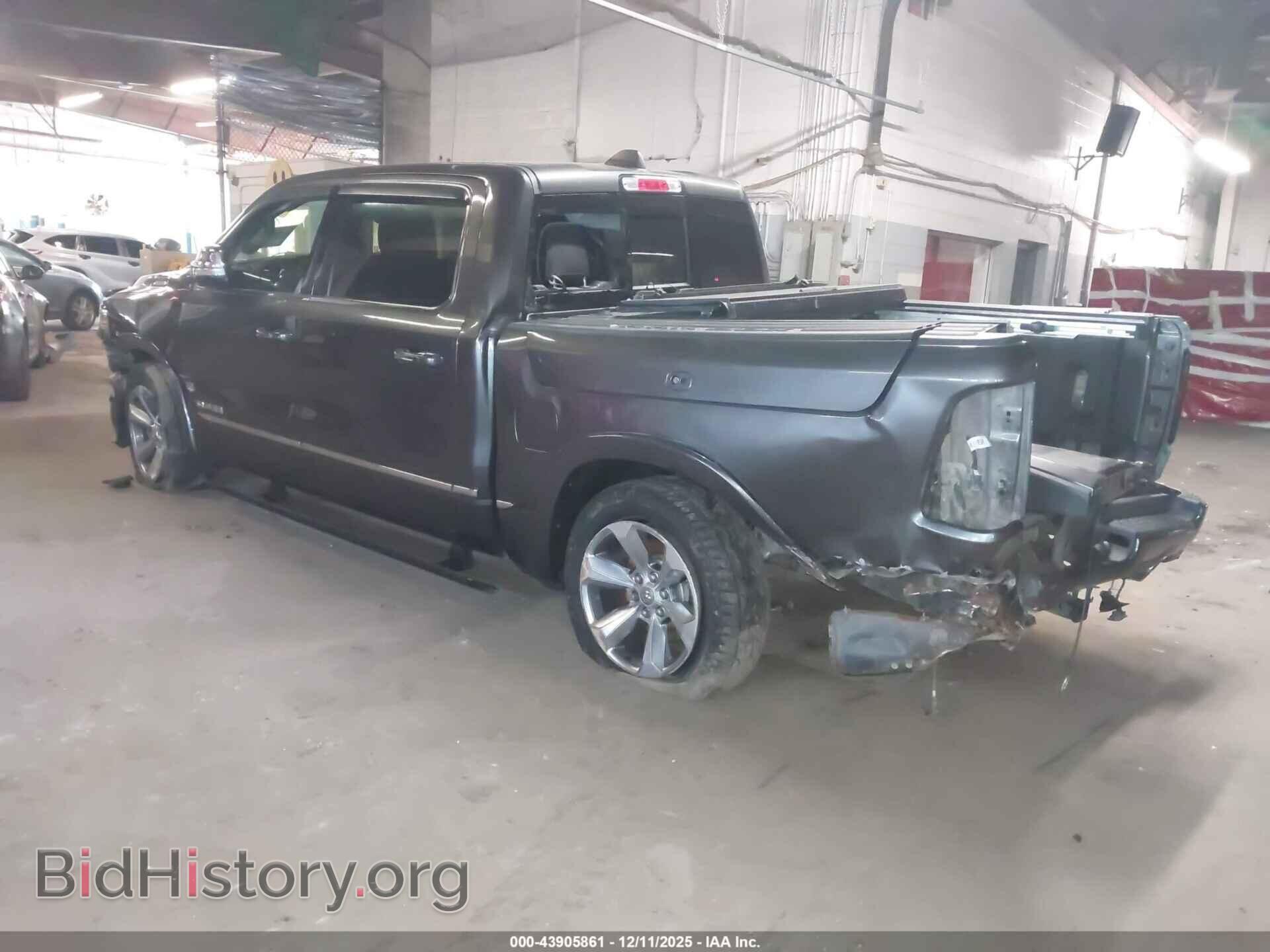2020 RAM 1500 - VIN: 1C6SRFHM2LN243638 - Фото 3