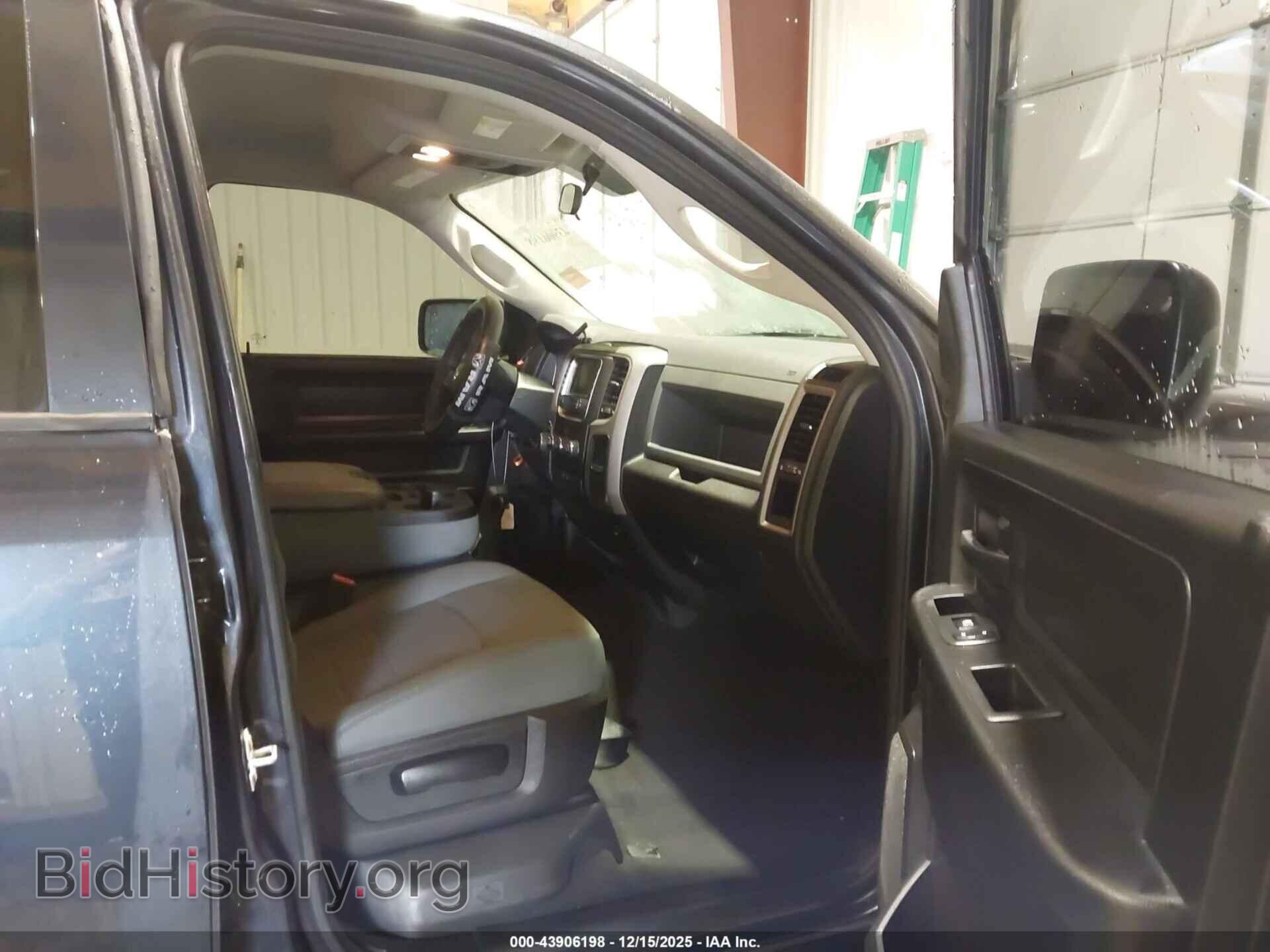 2018 RAM 1500 - VIN: 1C6RR7KG2JS339081 - Фото 5
