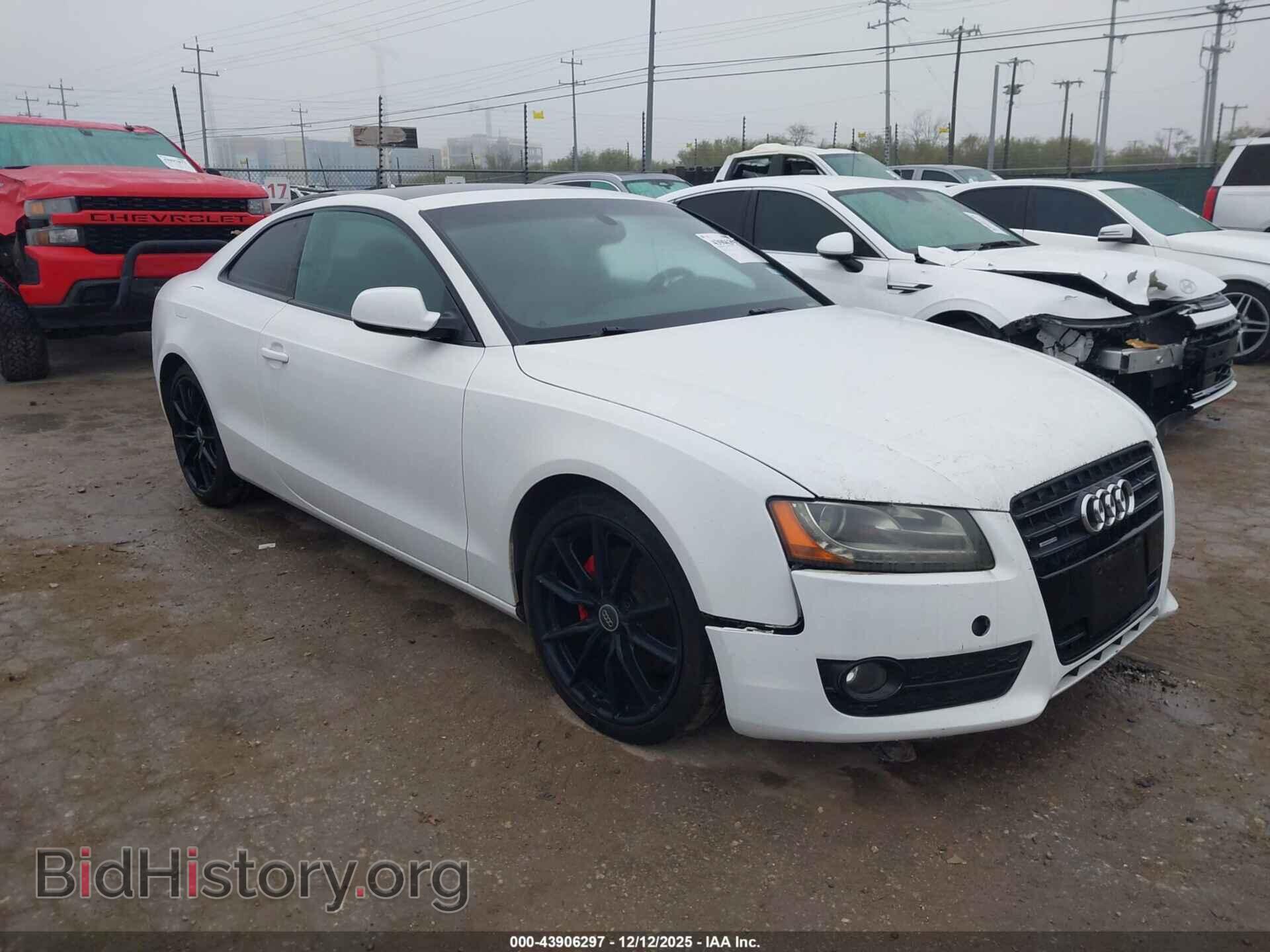 Photo WAULFAFR6BA058115 - AUDI A5 2011