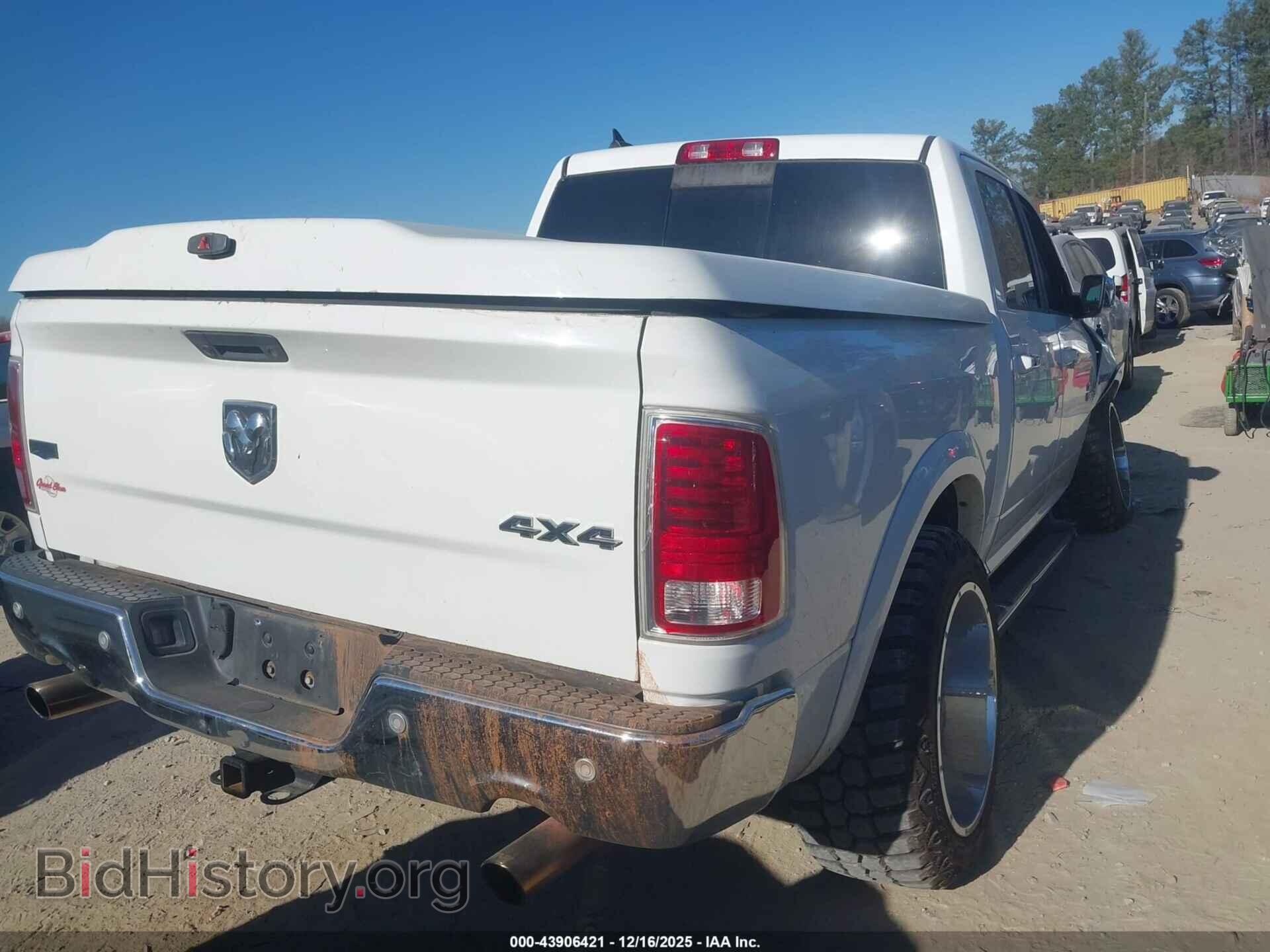 2017 RAM 1500 - VIN: 1C6RR7NT3HS614251 - Фото 4