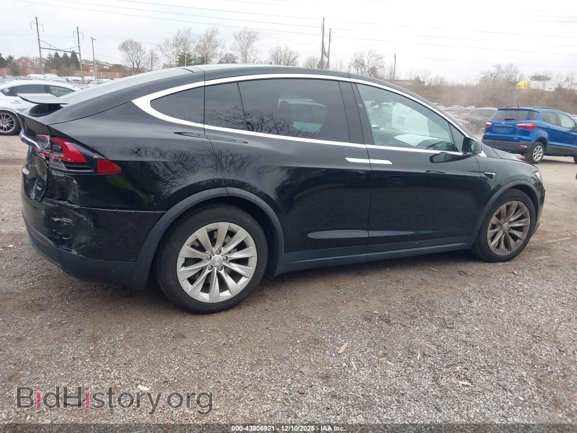 2017 TESLA MODEL X - VIN: 5YJXCDE26HF053631 - Photo 4