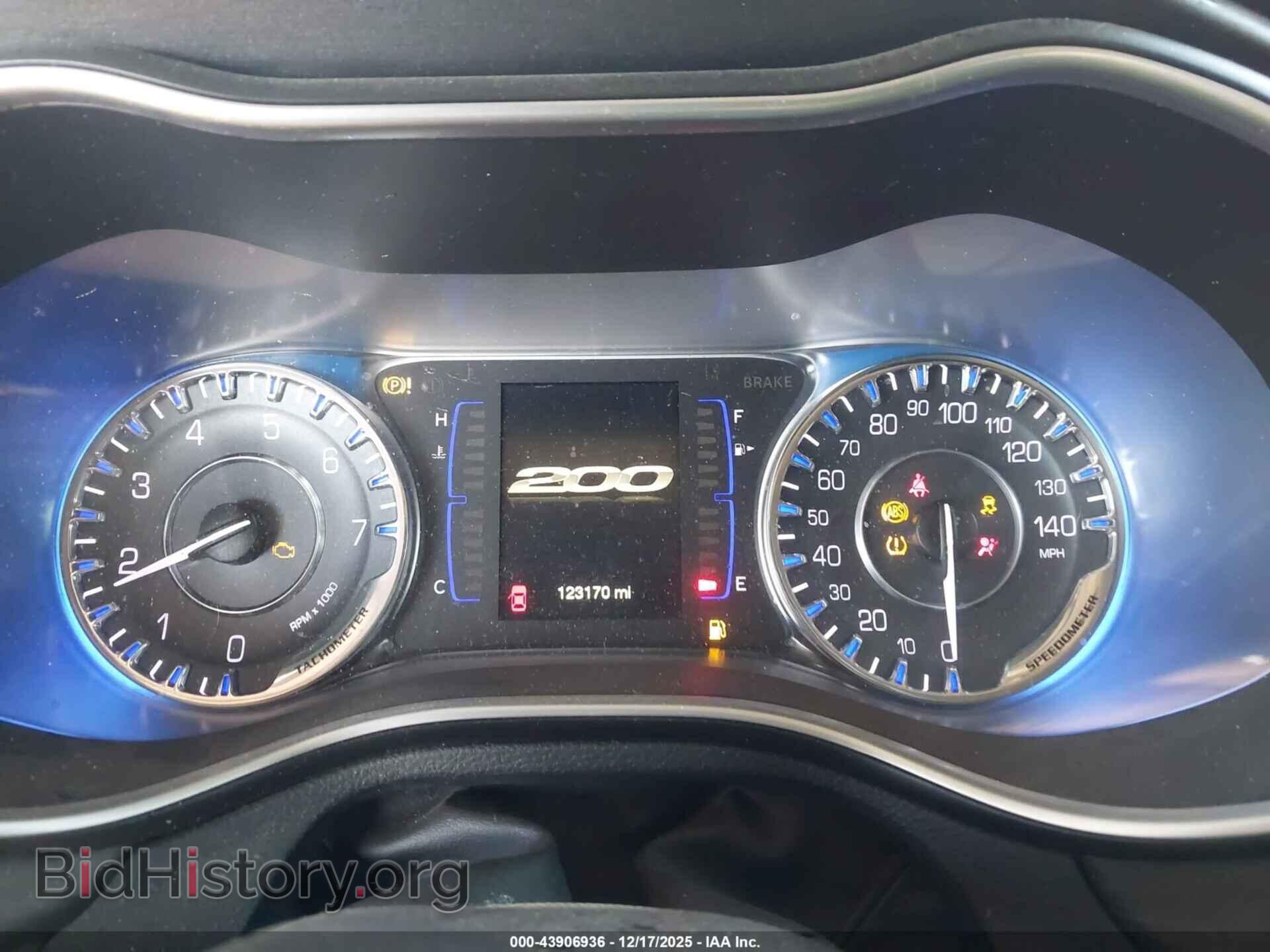 2016 CHRYSLER 200 - VIN: 1C3CCCAB8GN174258 - Фото 7