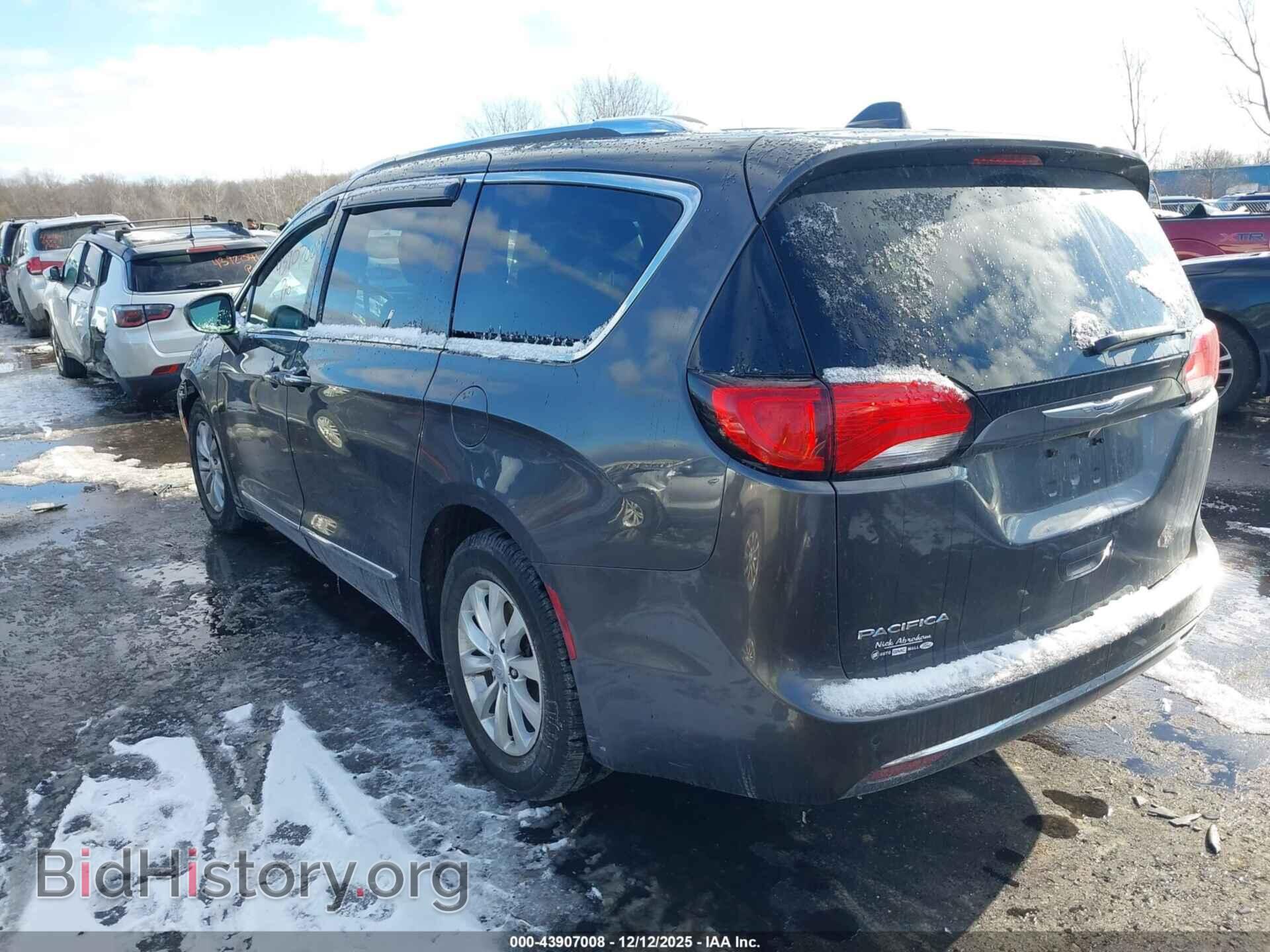 2018 CHRYSLER PACIFICA - VIN: 2C4RC1BG7JR294647 - Photo 3