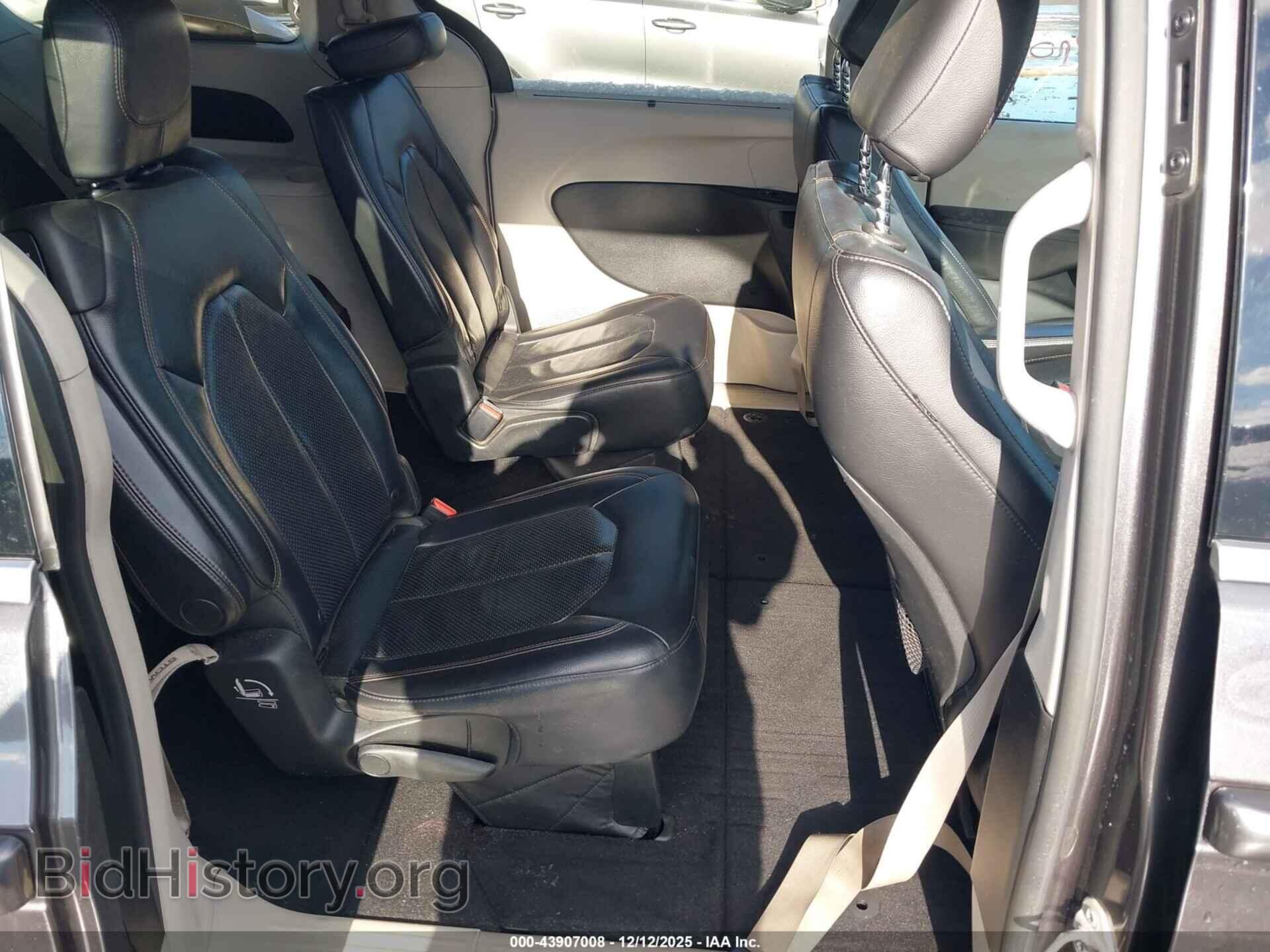 2018 CHRYSLER PACIFICA - VIN: 2C4RC1BG7JR294647 - Photo 8