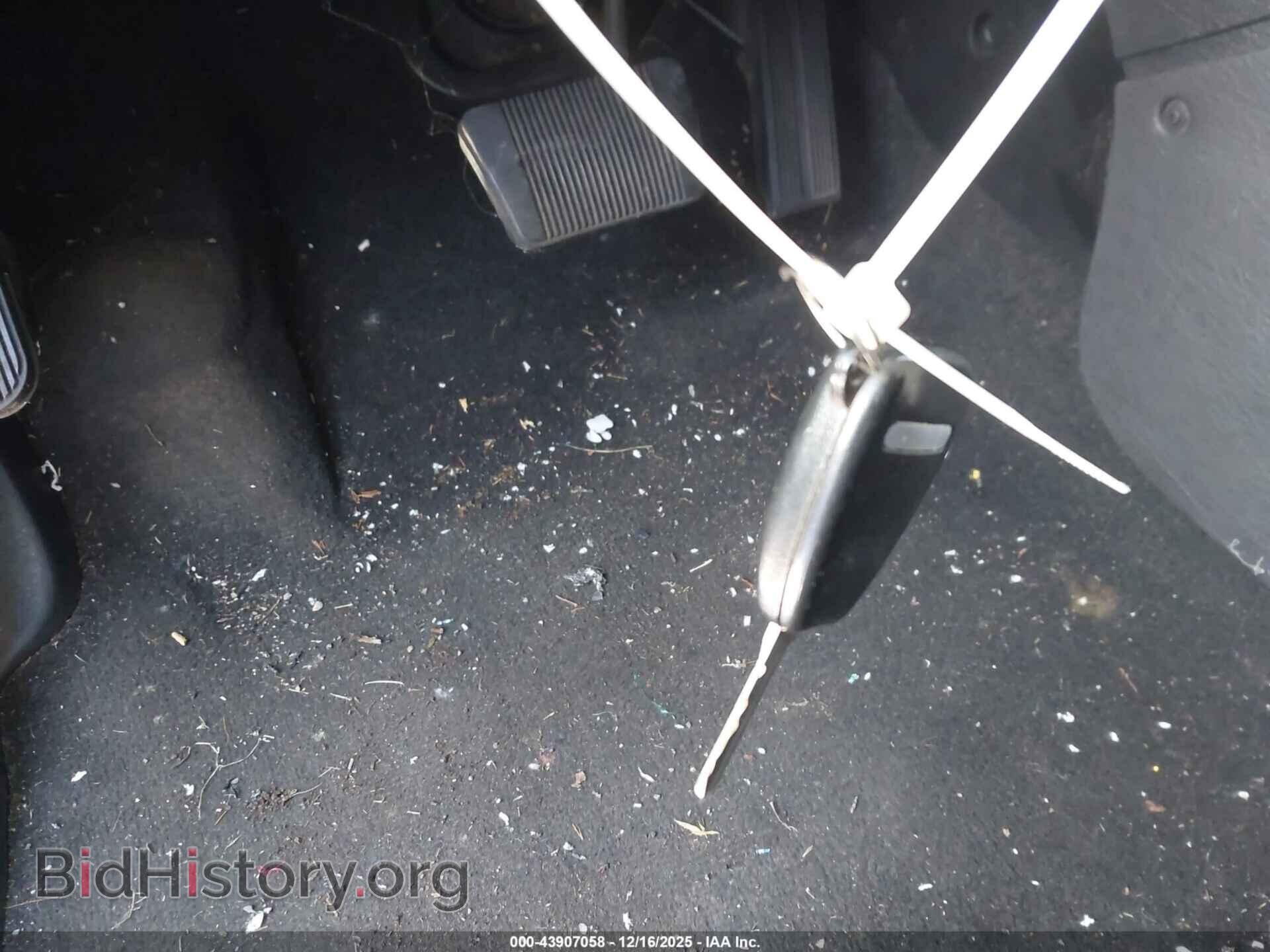 2005 CHRYSLER PACIFICA - VIN: 2C8GF68465R647537 - Фото 11