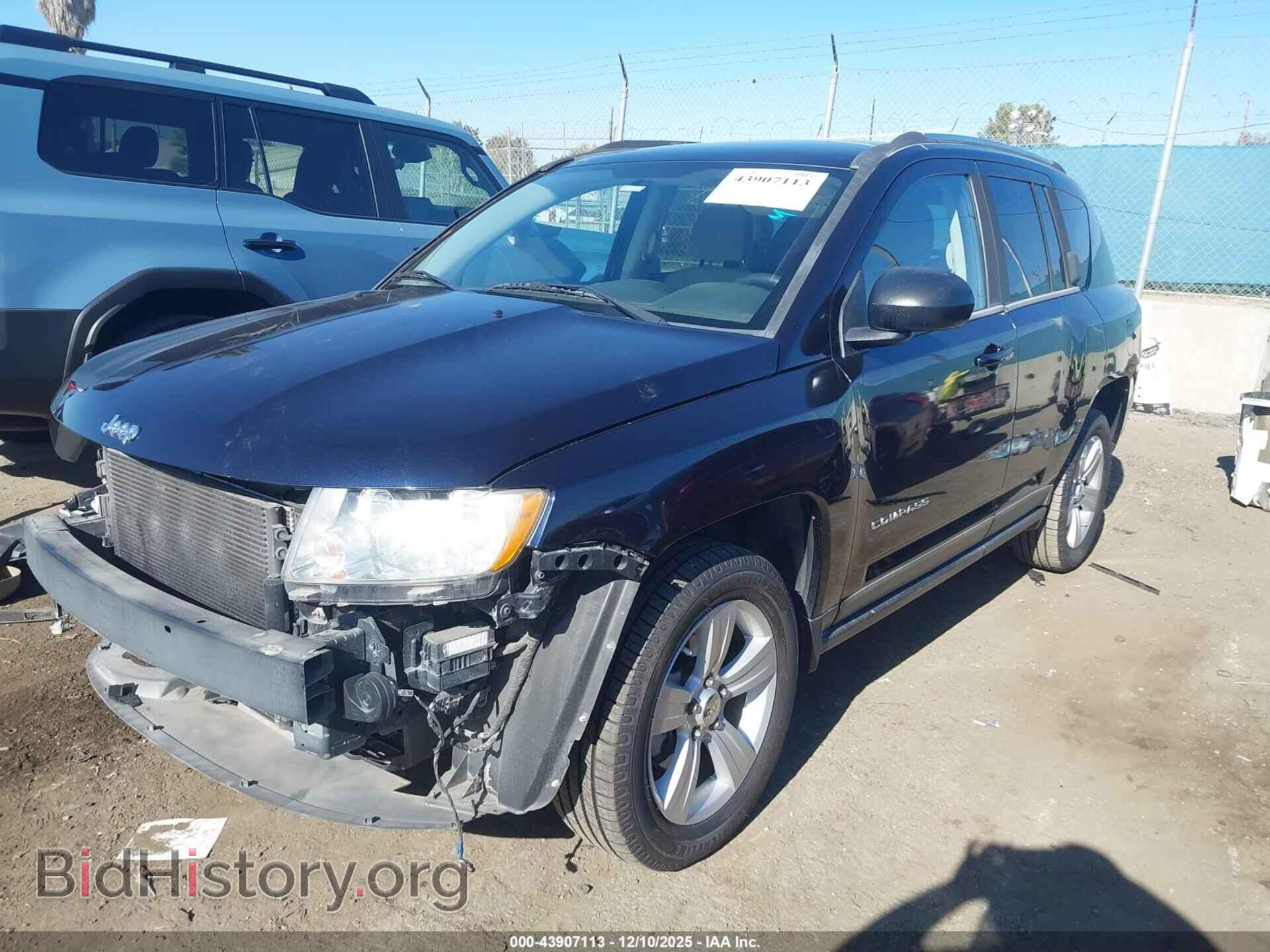 2011 JEEP COMPASS - VIN: 1J4NT1FB5BD192131 - Photo 2