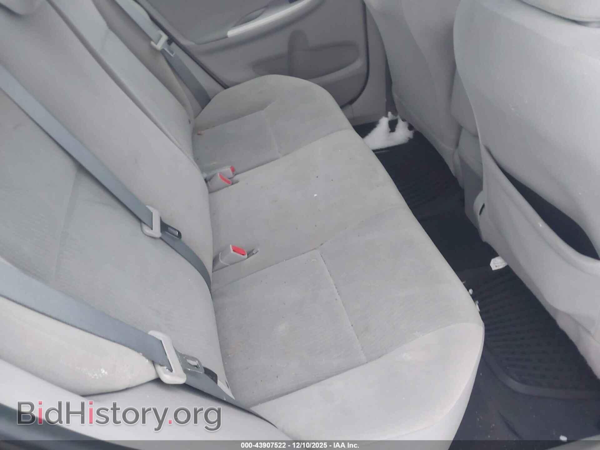 2011 TOYOTA COROLLA - VIN: 2T1BU4EE2BC689993 - Фото 8