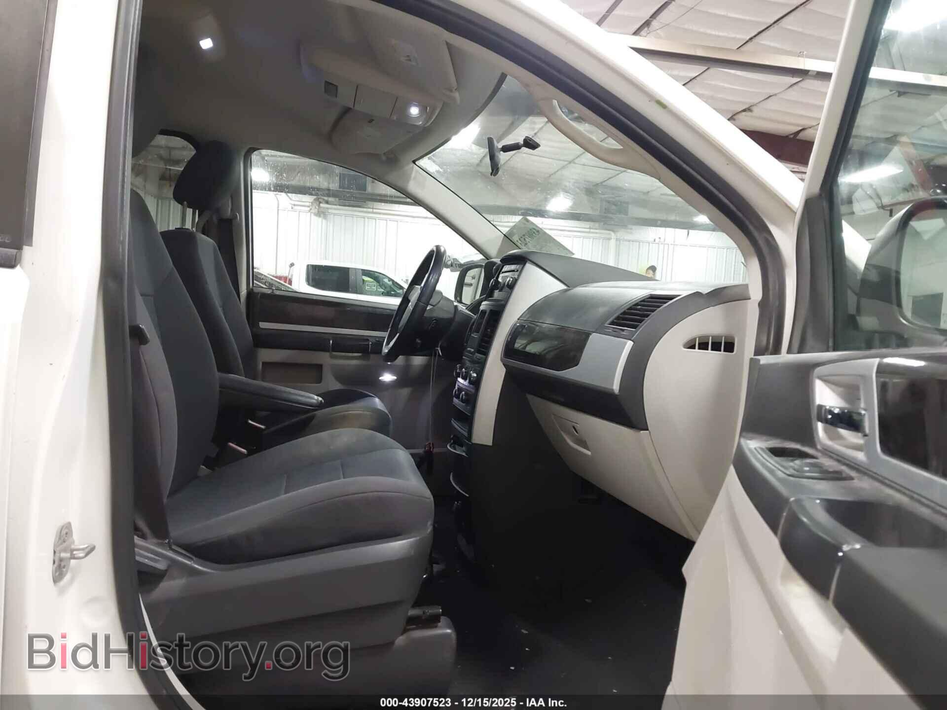2010 DODGE GRAND CARAVAN - VIN: 2D4RN5D13AR215973 - Фото 5