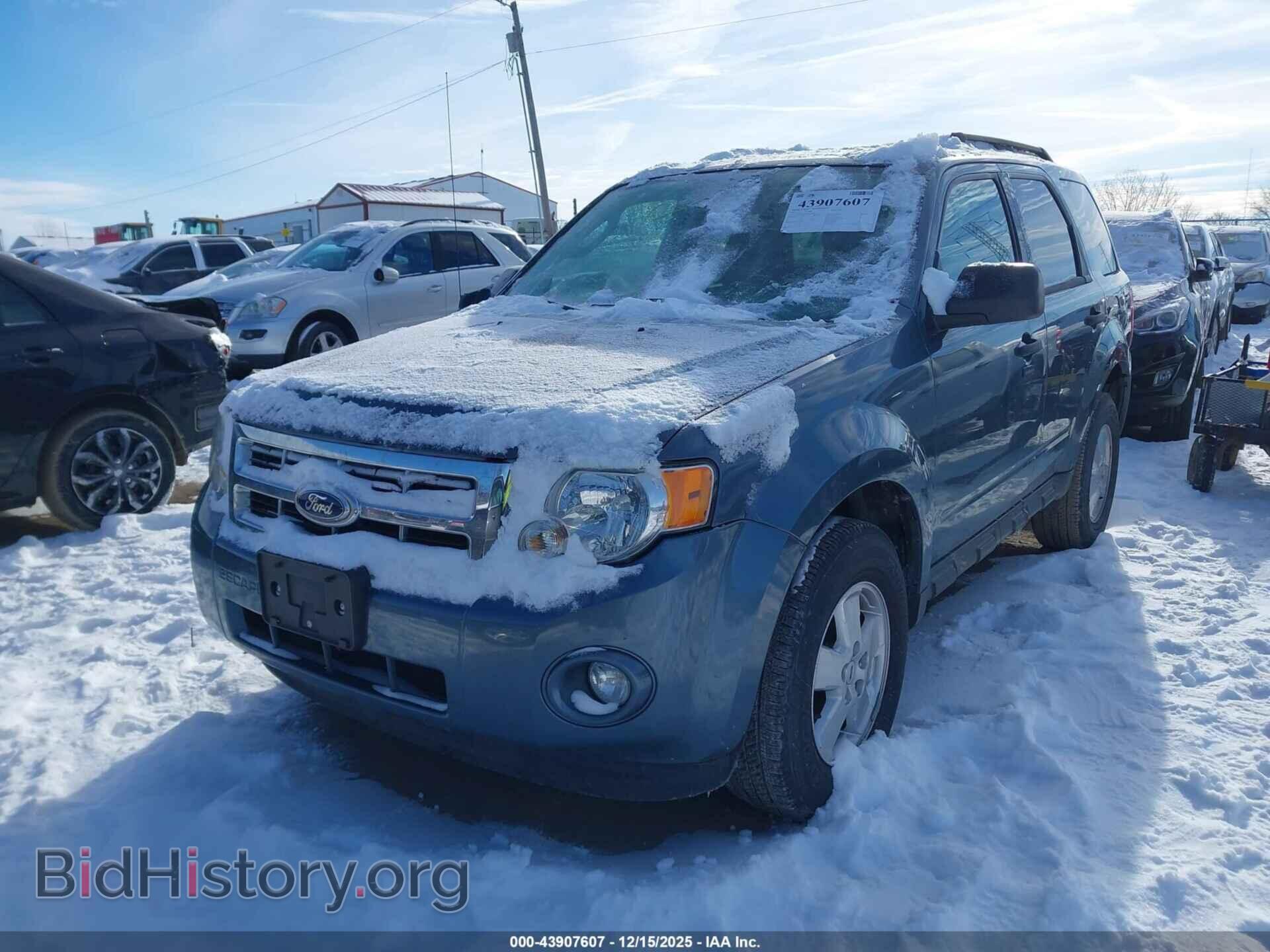 2011 FORD ESCAPE - VIN: 1FMCU9D76BKA40891 - Фото 2