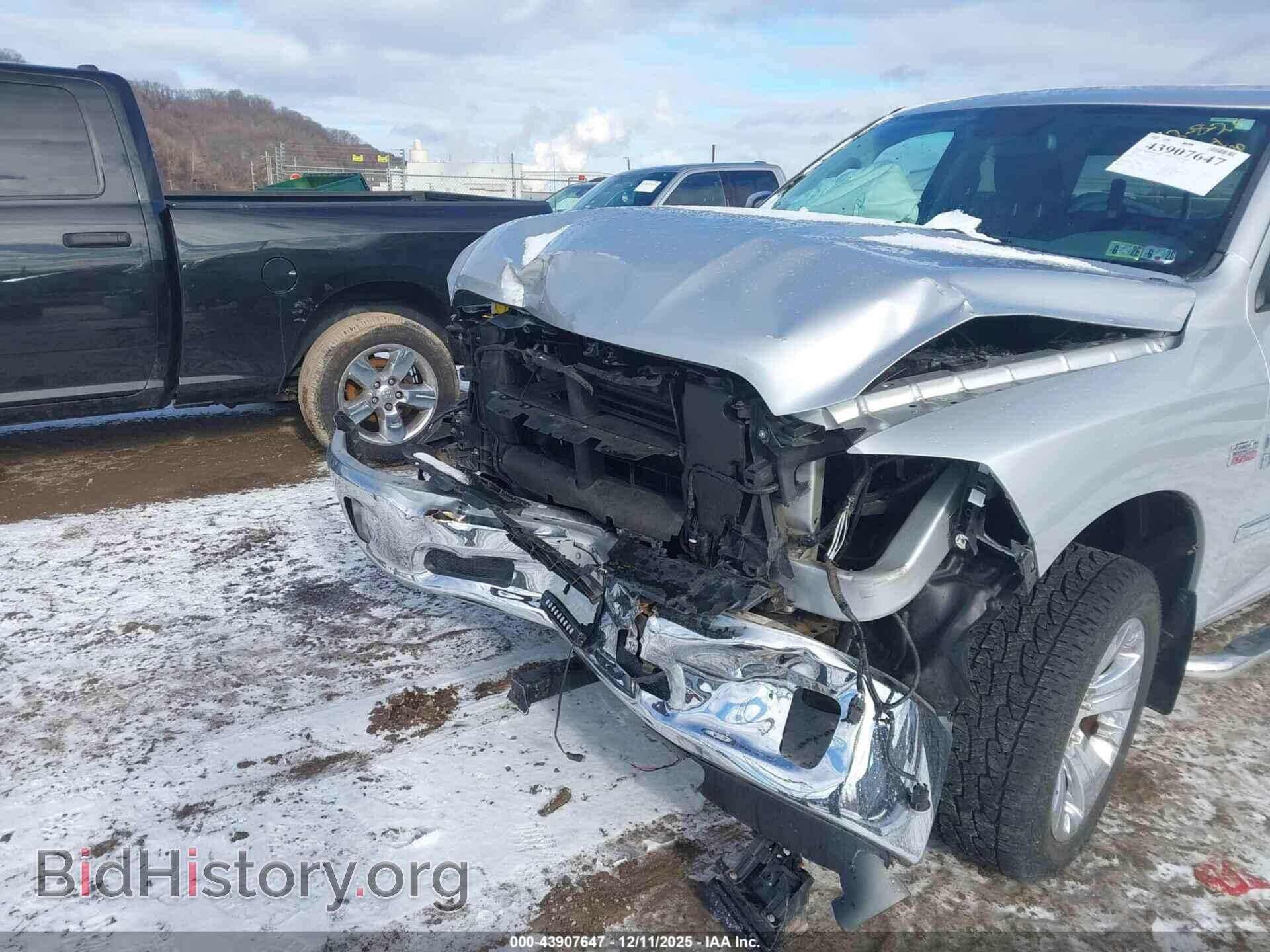 2015 RAM 1500 - VIN: 1C6RR7GT1FS540175 - Фото 6