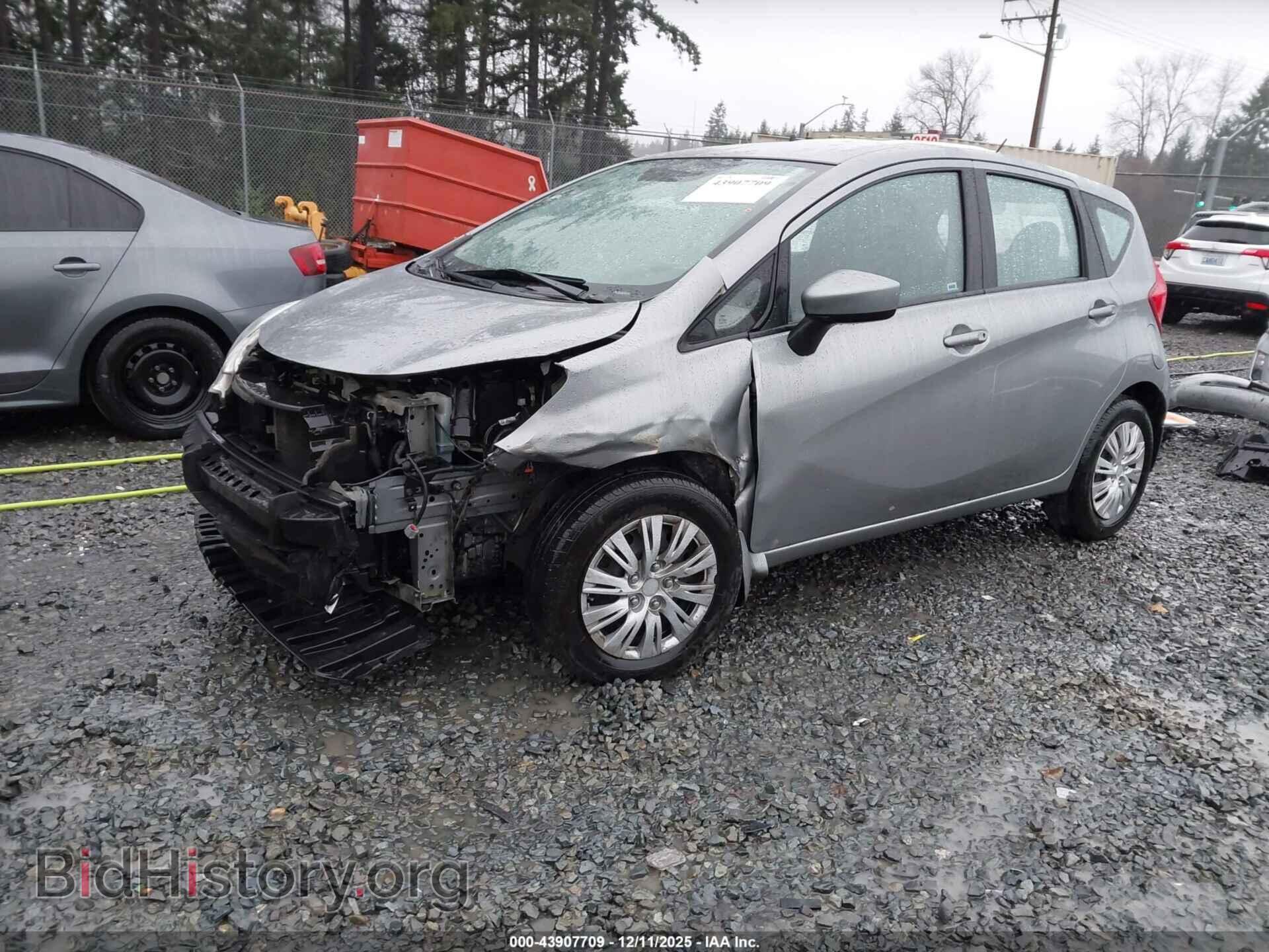 2015 NISSAN VERSA NOTE - VIN: 3N1CE2CP5FL446646 - Photo 2
