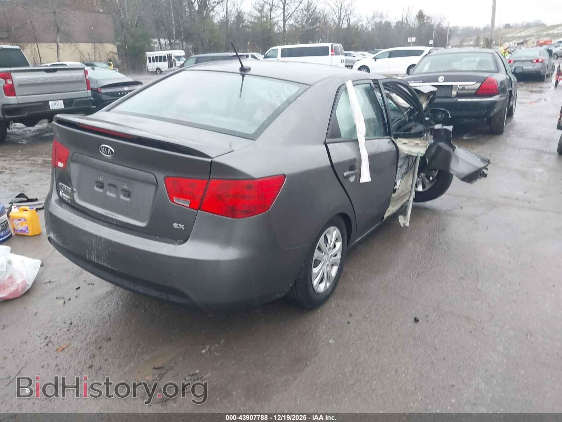 2013 KIA FORTE - VIN: KNAFU4A20D5722547 - Фото 4