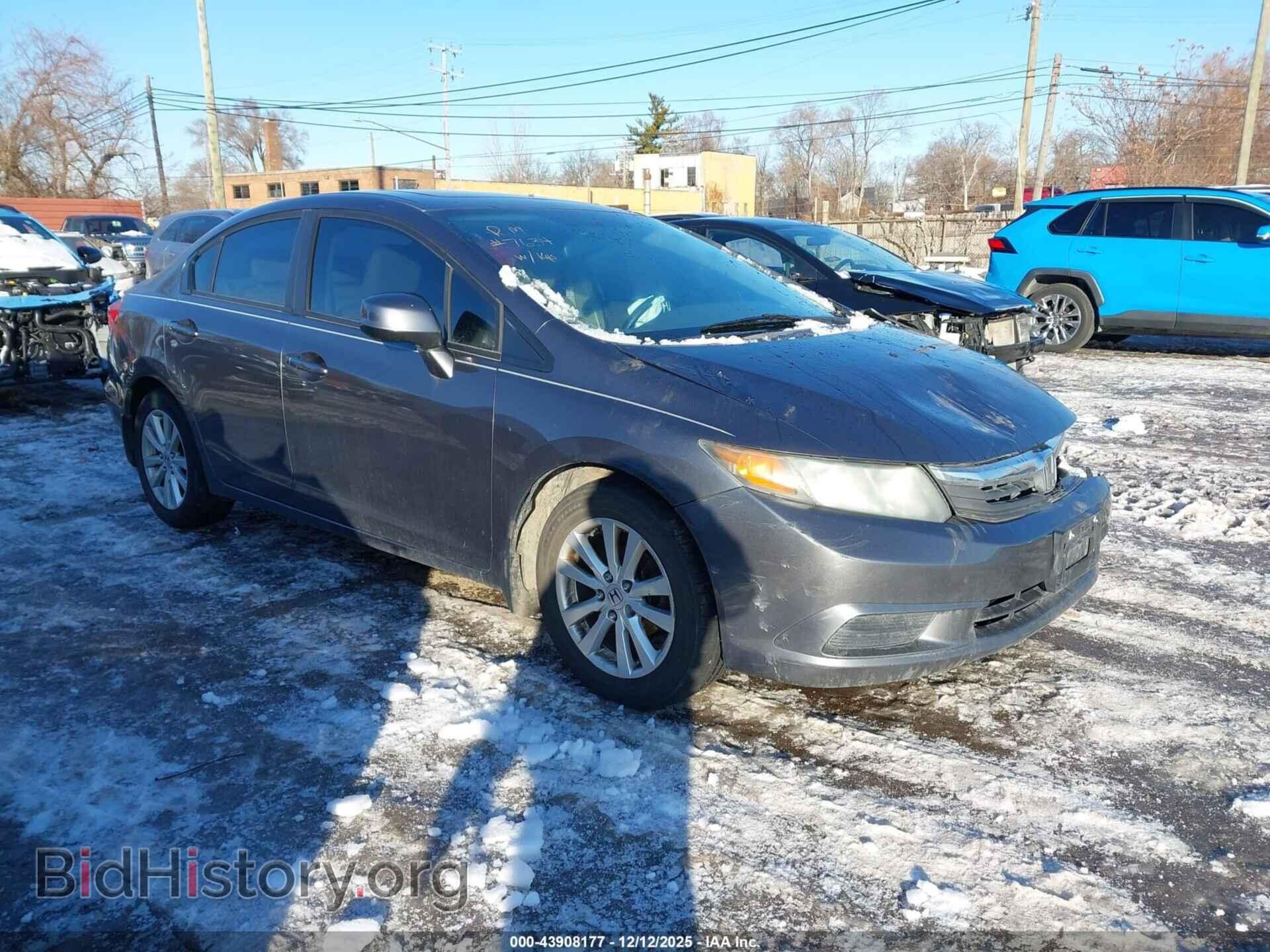 Photo 2HGFB2F98CH307634 - HONDA CIVIC 2012