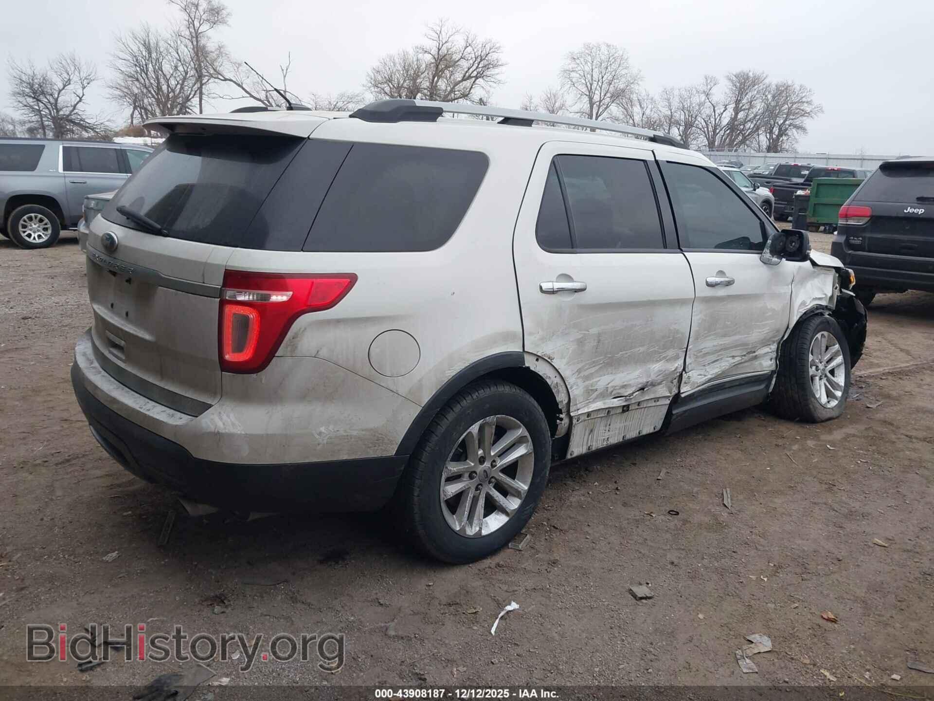 2011 FORD EXPLORER - VIN: 1FMHK7D85BGA87504 - Photo 4