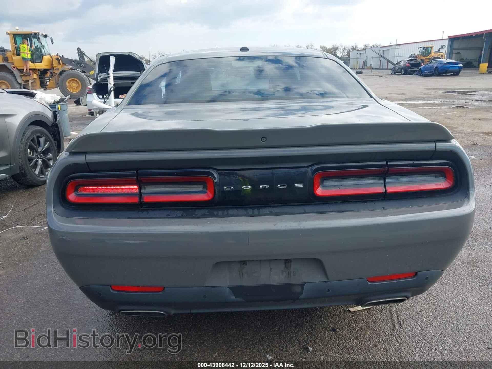 2018 DODGE CHALLENGER - VIN: 2C3CDZAG0JH131237 - Photo 16