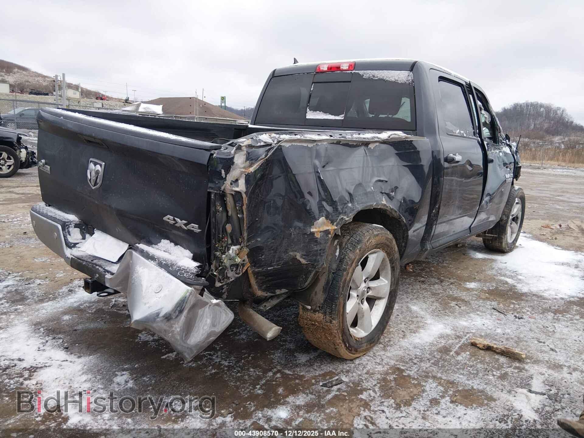 2017 RAM 1500 - VIN: 1C6RR7LG8HS600903 - Фото 4