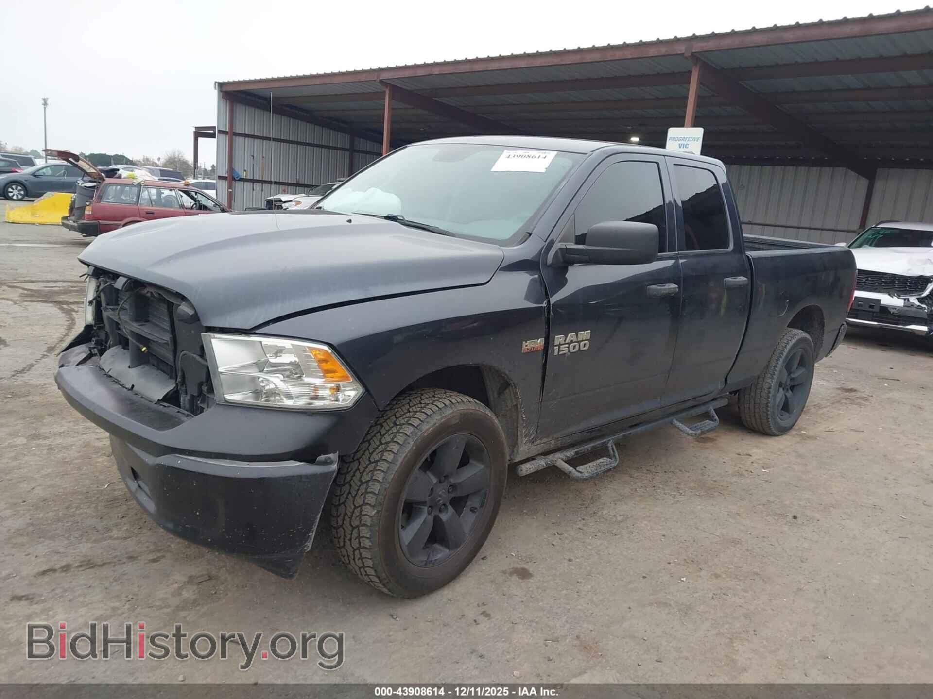 2018 RAM 1500 - VIN: 1C6RR6FT4JS143242 - Фото 2