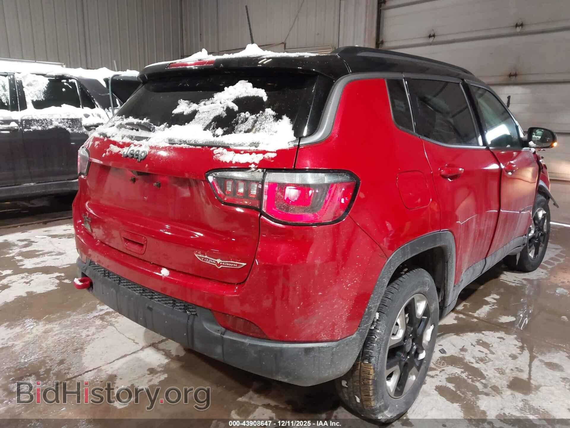 2018 JEEP COMPASS - VIN: 3C4NJDDB6JT343390 - Фото 4