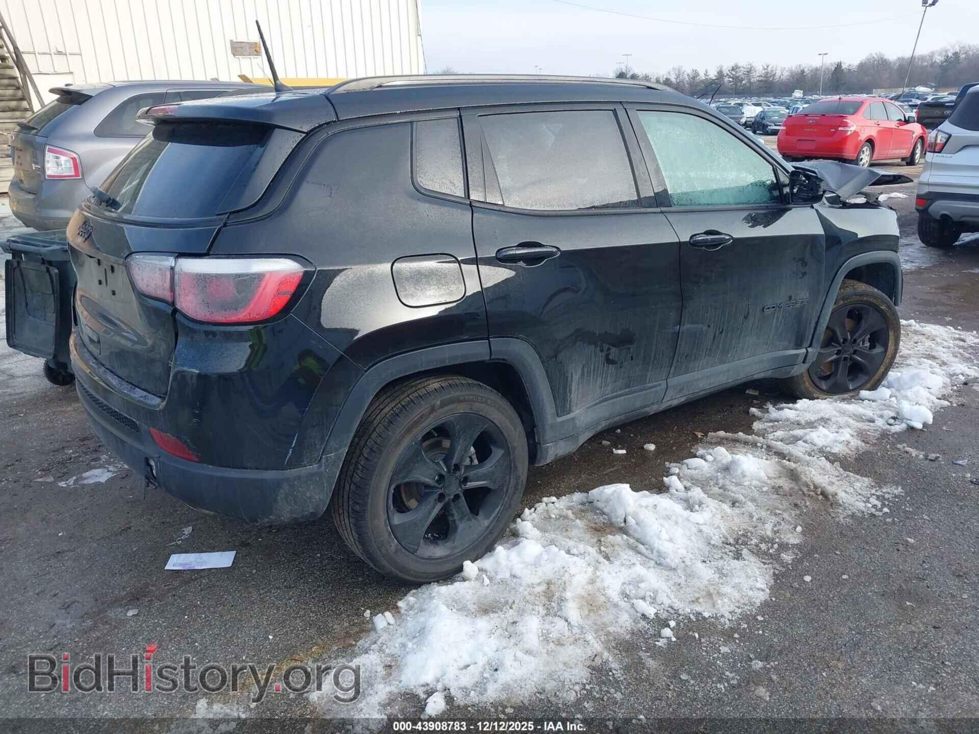 2018 JEEP COMPASS - VIN: 3C4NJCBB4JT411540 - Фото 4