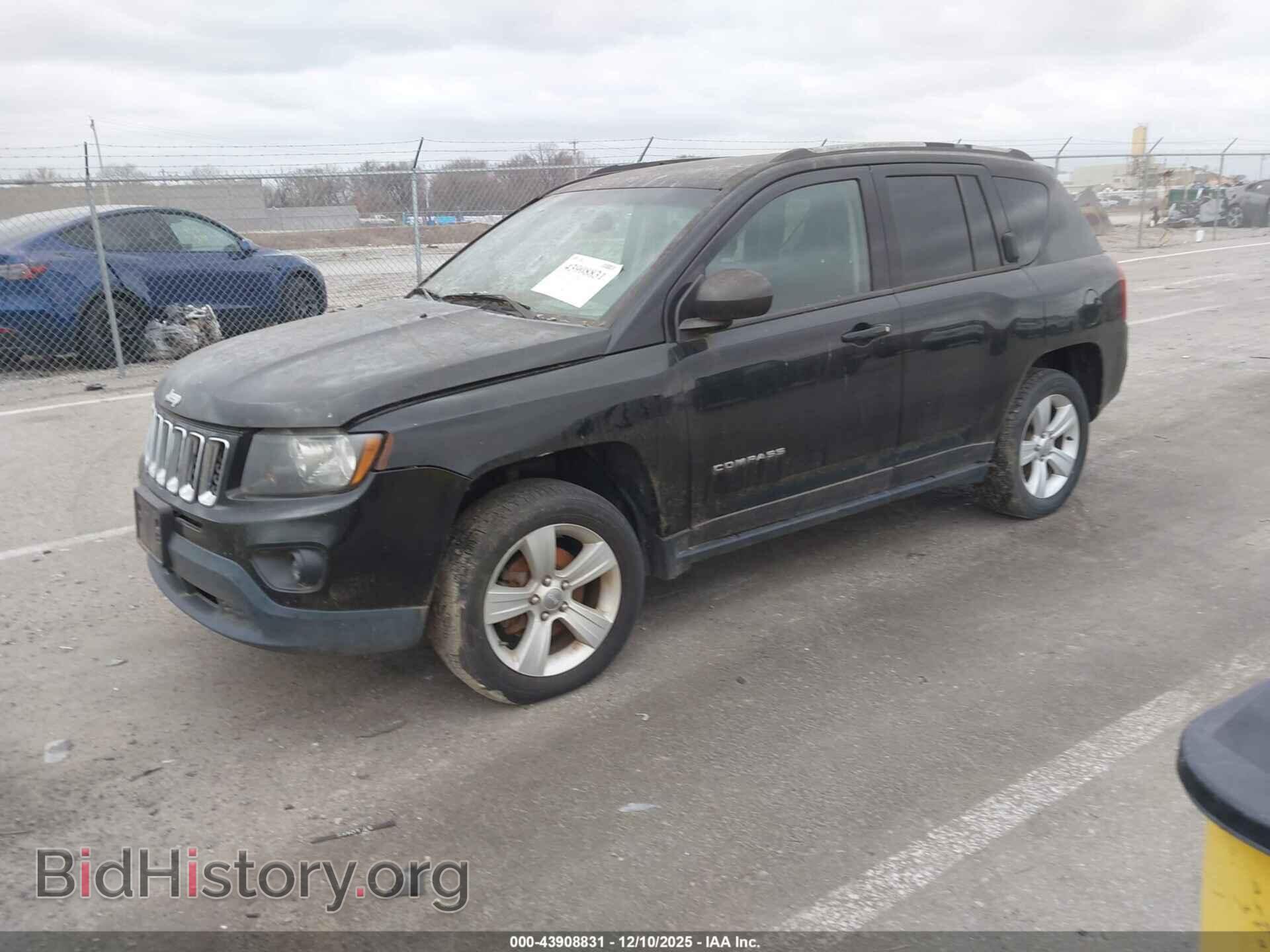 2017 JEEP COMPASS - VIN: 1C4NJDBB7HD139104 - Фото 2