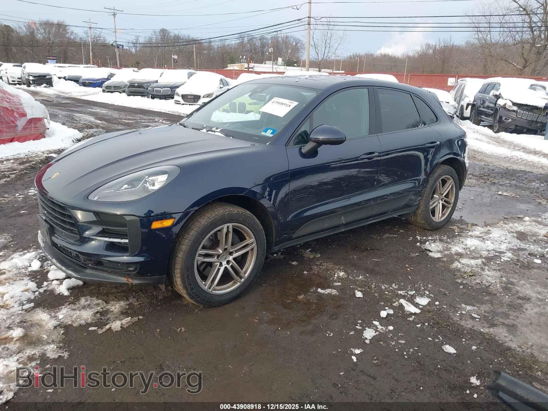 2020 PORSCHE MACAN - VIN: WP1AA2A52LLB09360 - Photo 2