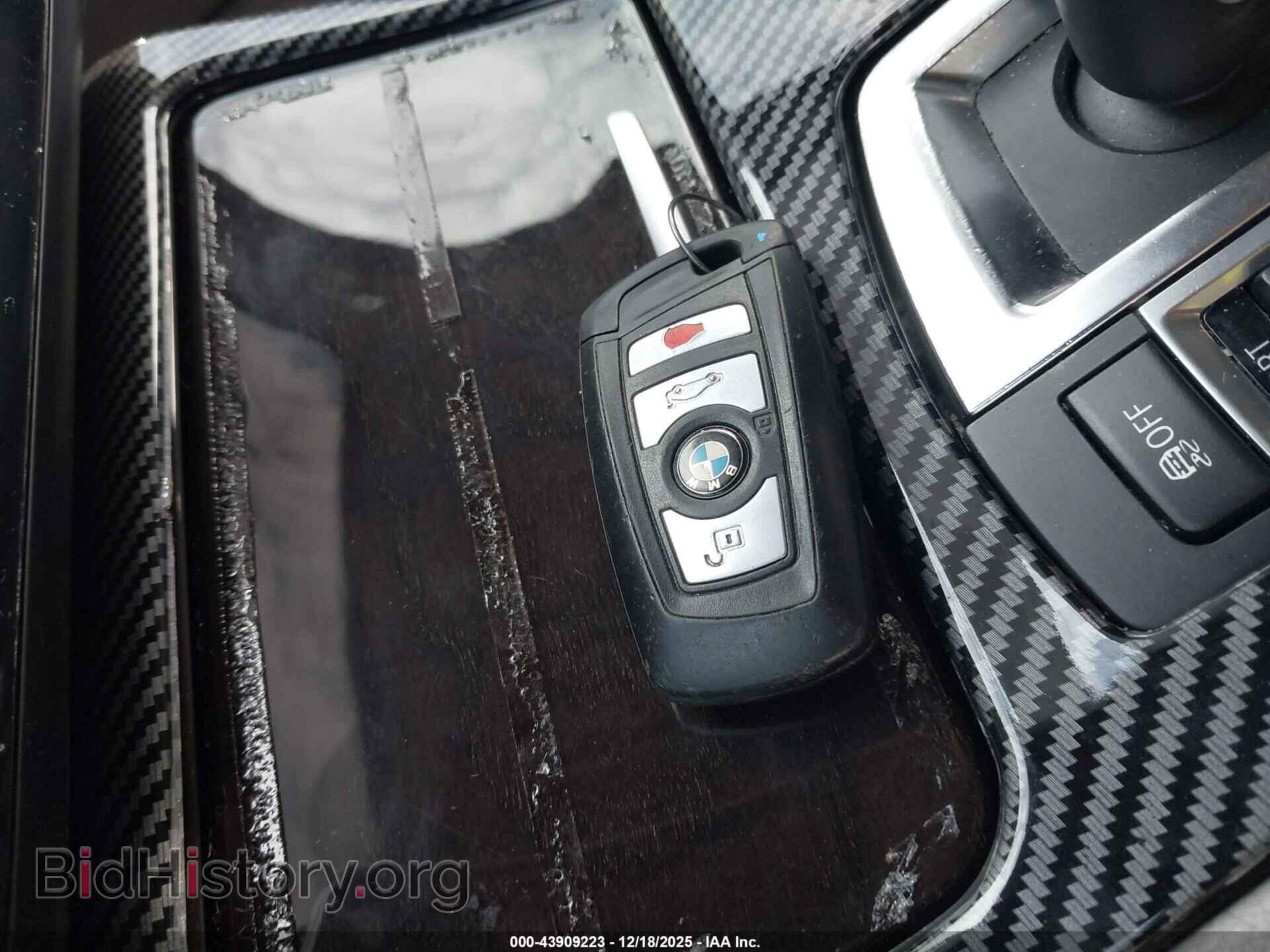 2012 BMW 528I - VIN: WBAXH5C59CDW03597 - Фото 11