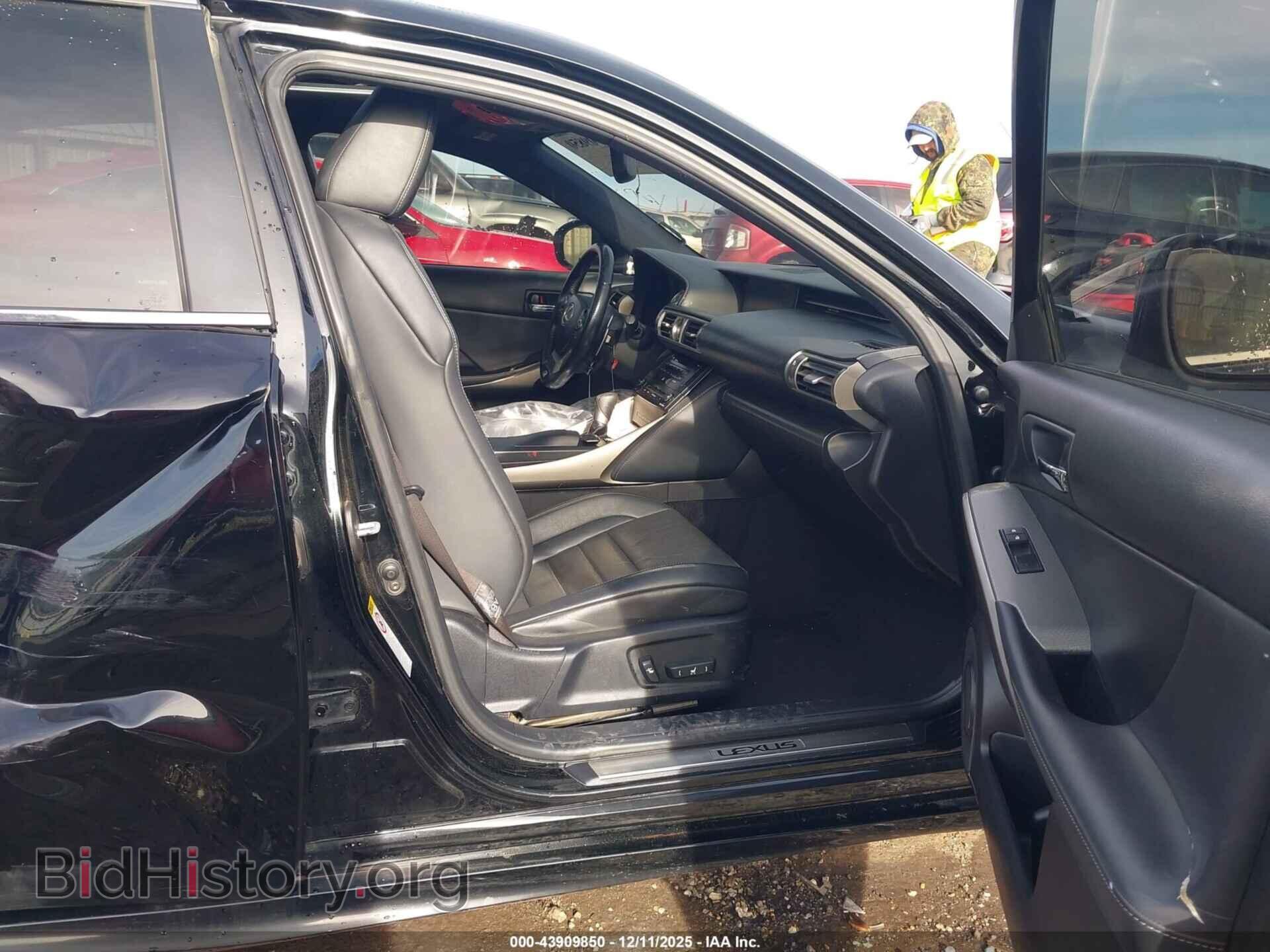 2014 LEXUS IS 350 - VIN: JTHCE1D24E5002567 - Photo 5