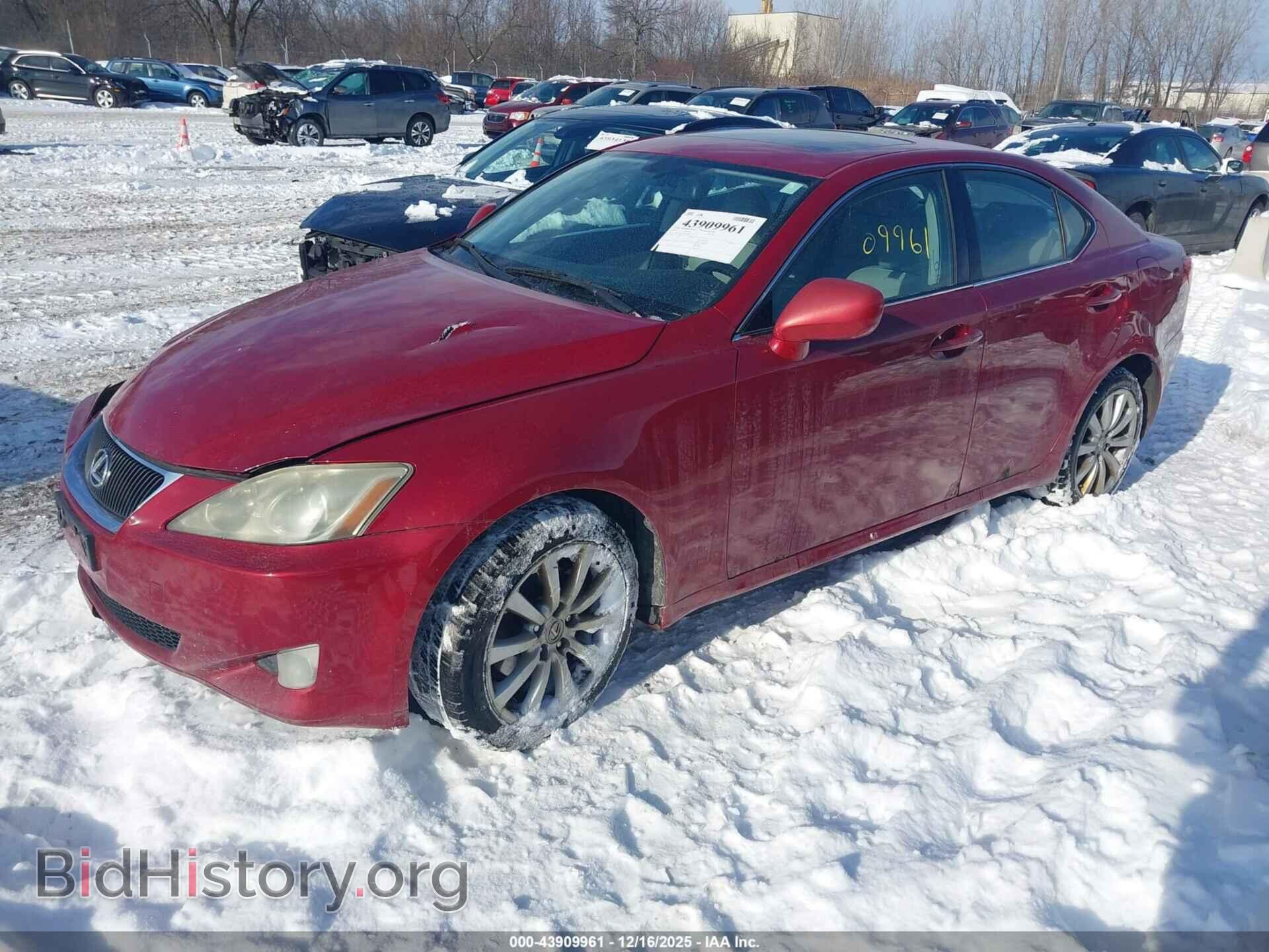 2007 LEXUS IS 250 - VIN: JTHCK262972011894 - Фото 2