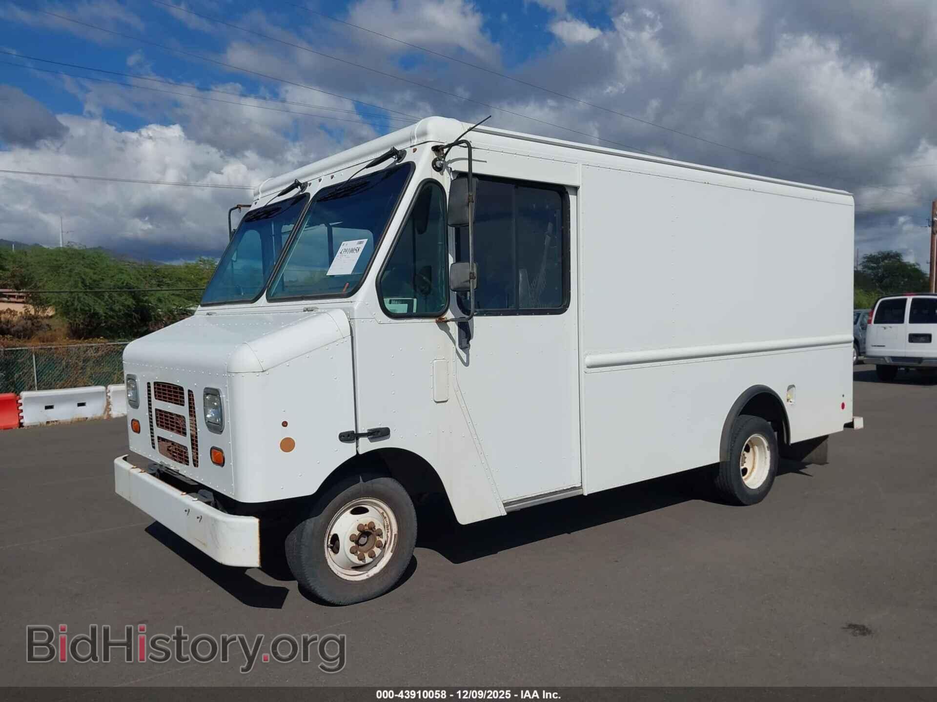 2014 FORD E-350 STRIPPED - VIN: 1FC3E3KL8EDB11015 - Photo 2